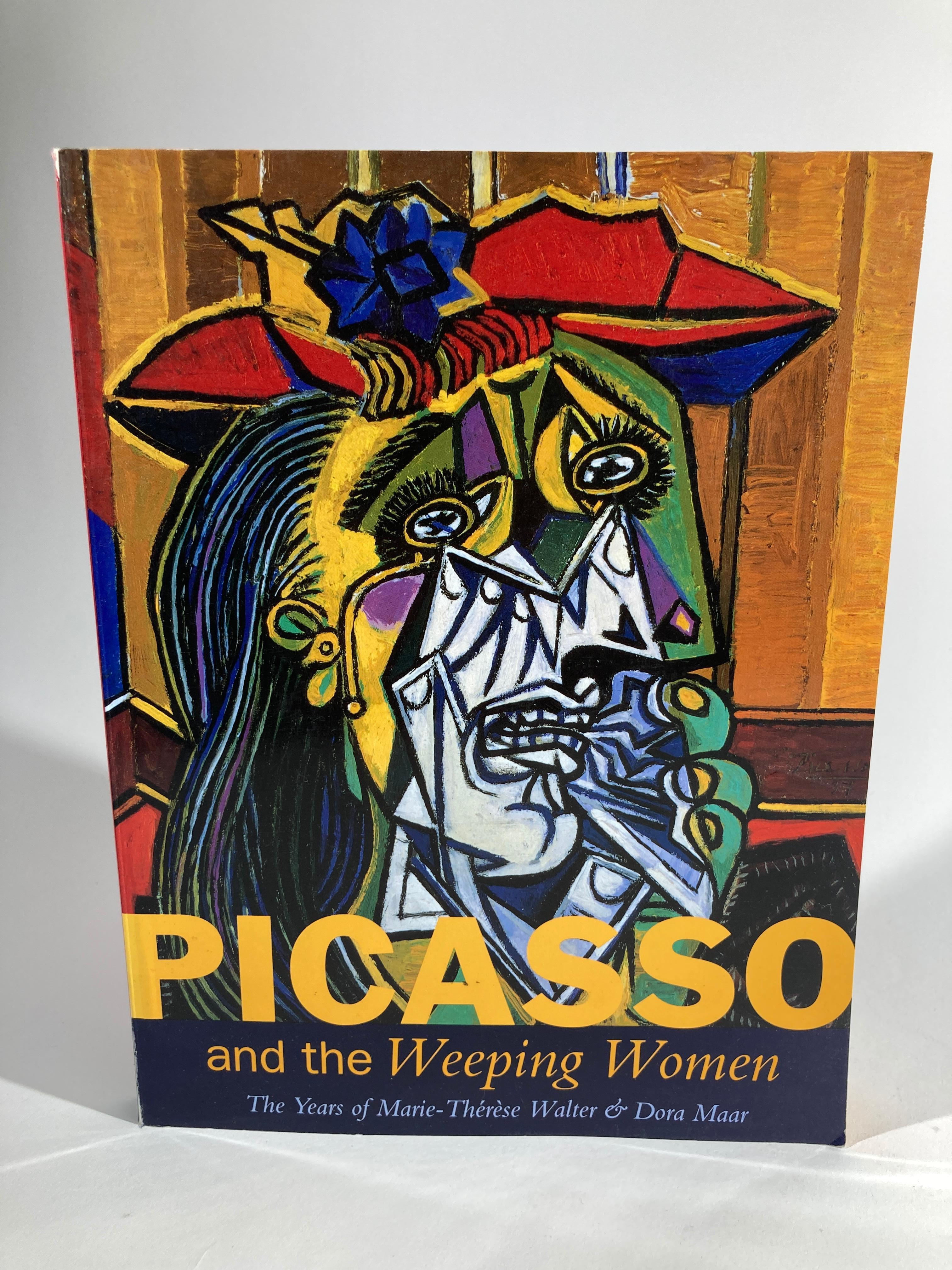 20ième siècle Picasso et les pleureuses, les années de Marie-Thérèse et Dora Maar Livre d'art en vente