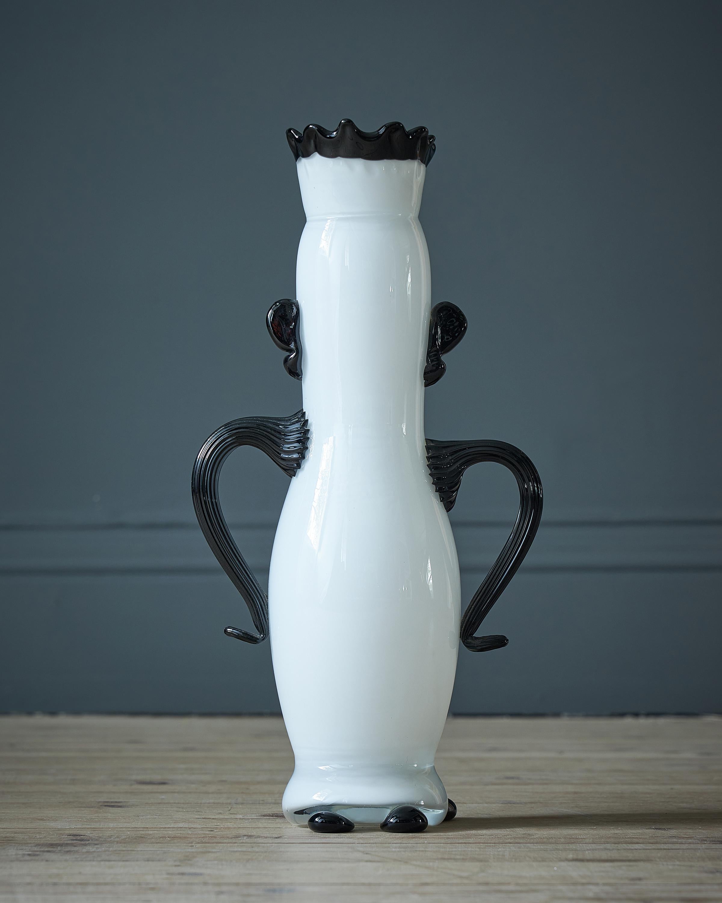 Italian The Watercarrier, a glass figural vase designed by Pablo Picasso, by Aldo Bon For Sale