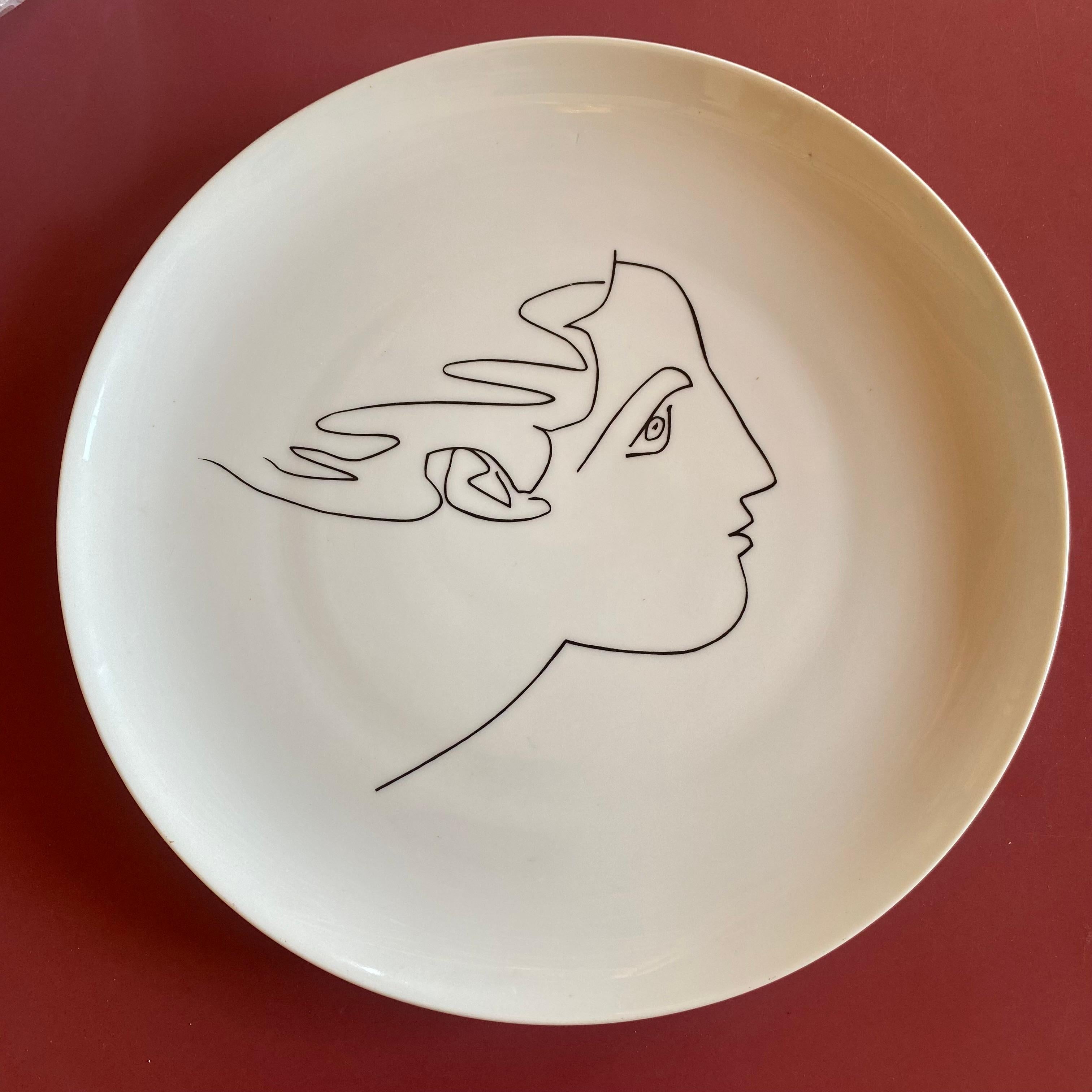 Picasso  Limoge  Plate In Excellent Condition For Sale In Saint ouen, FR