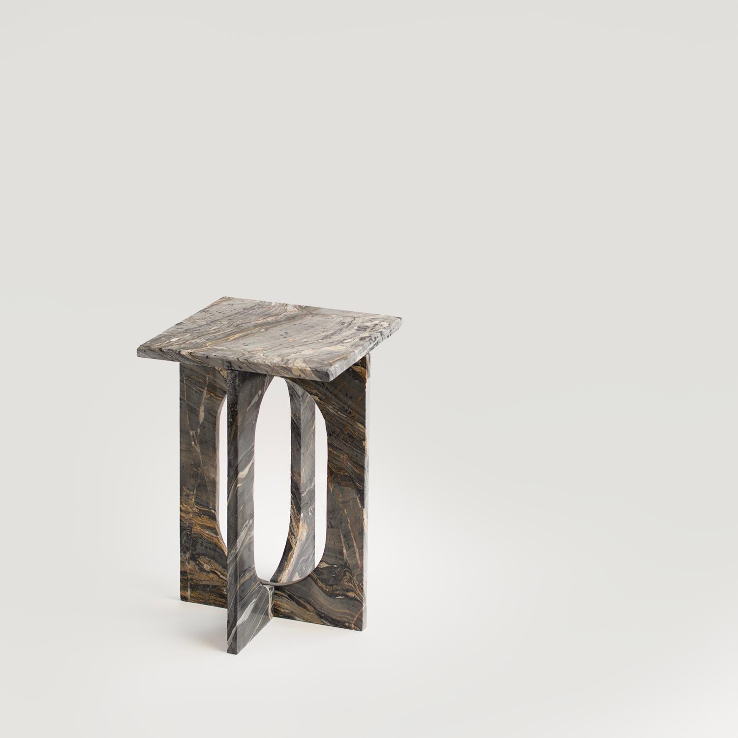 Dutch Picasso Marble Side Table 'BOND