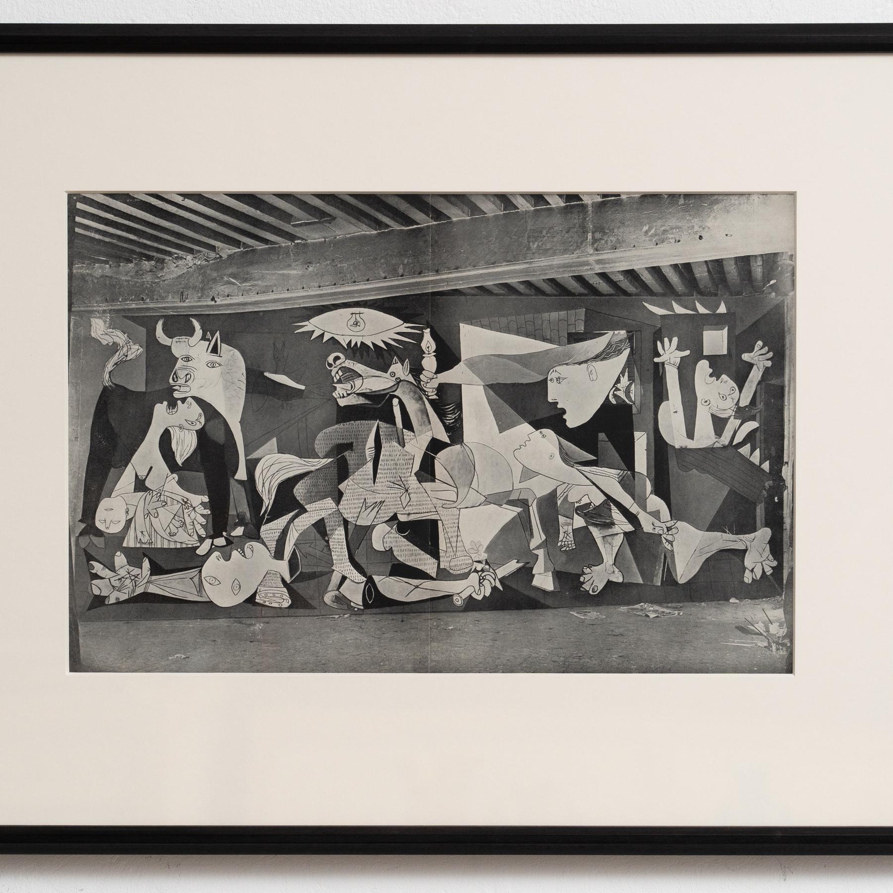 Mid-Century Modern Guernica de Verve, photographe de Dora Maar en vente