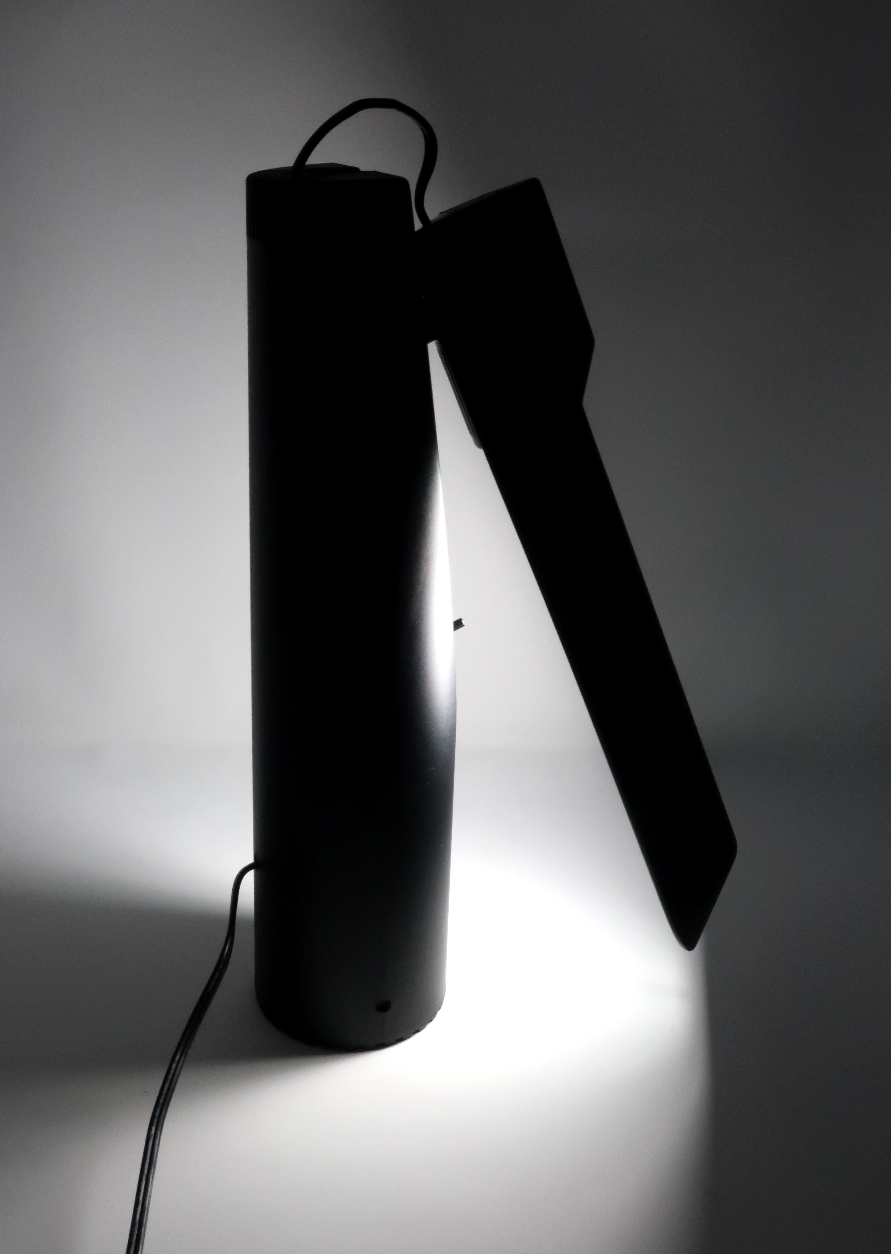 20th Century Picchio Table Lamp by Isao Hosoe for Luxo For Sale