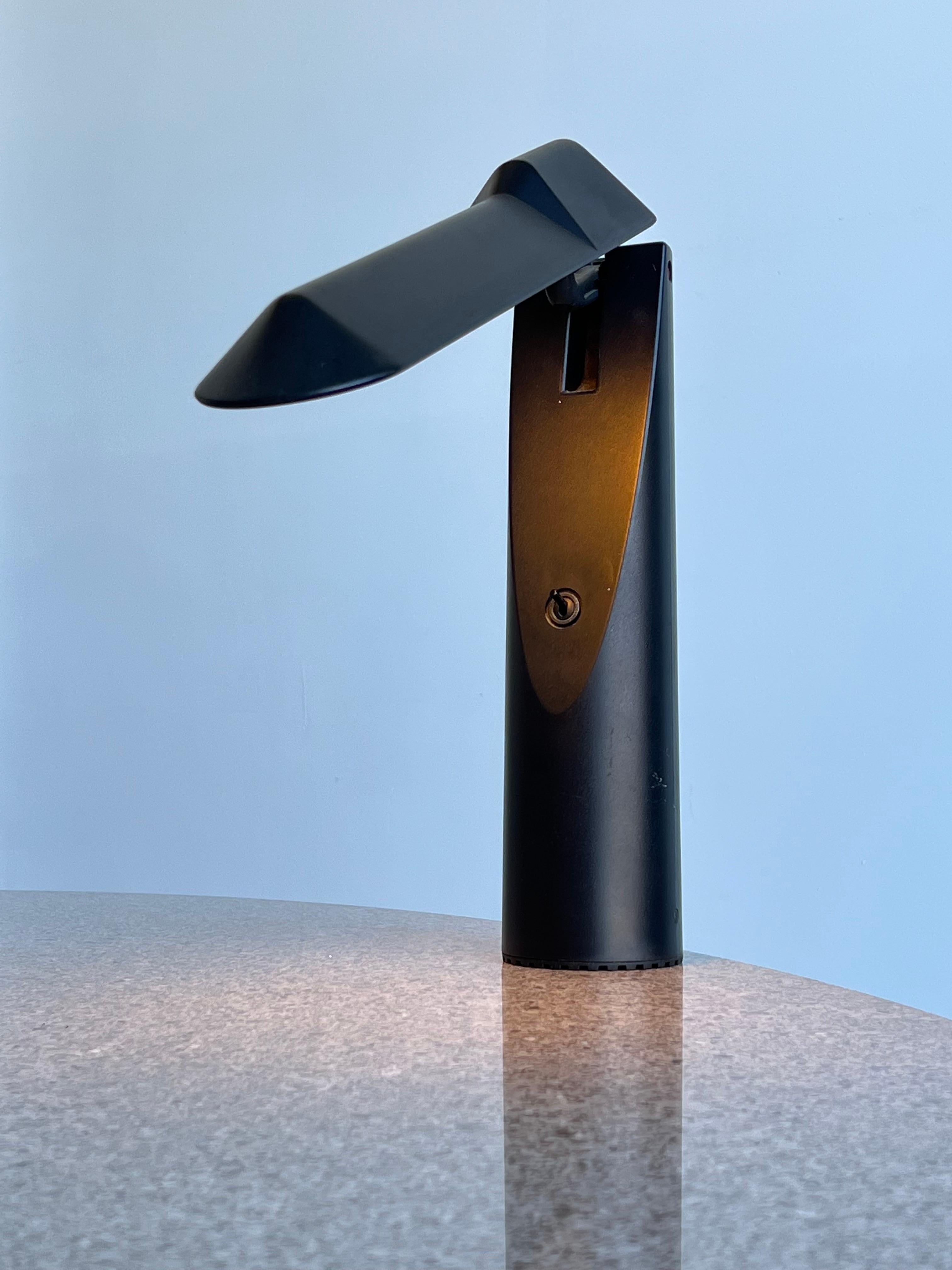 Picchio Table Lamp by Isao Hosoe for Luxo Italiana For Sale 6