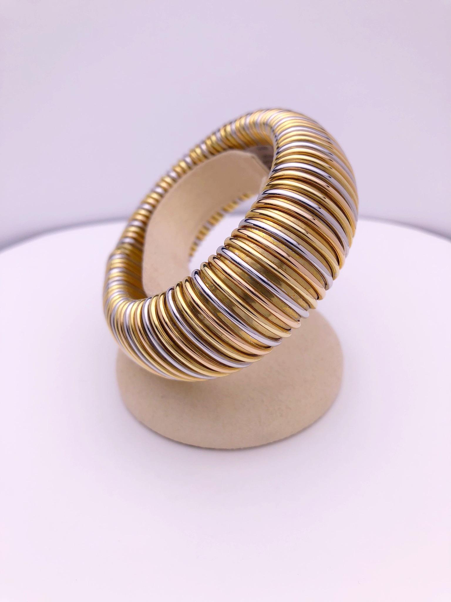 Picchiotti 18 Karat Tricolor Gold Tubogas Bangle Bracelet In New Condition In New York, NY