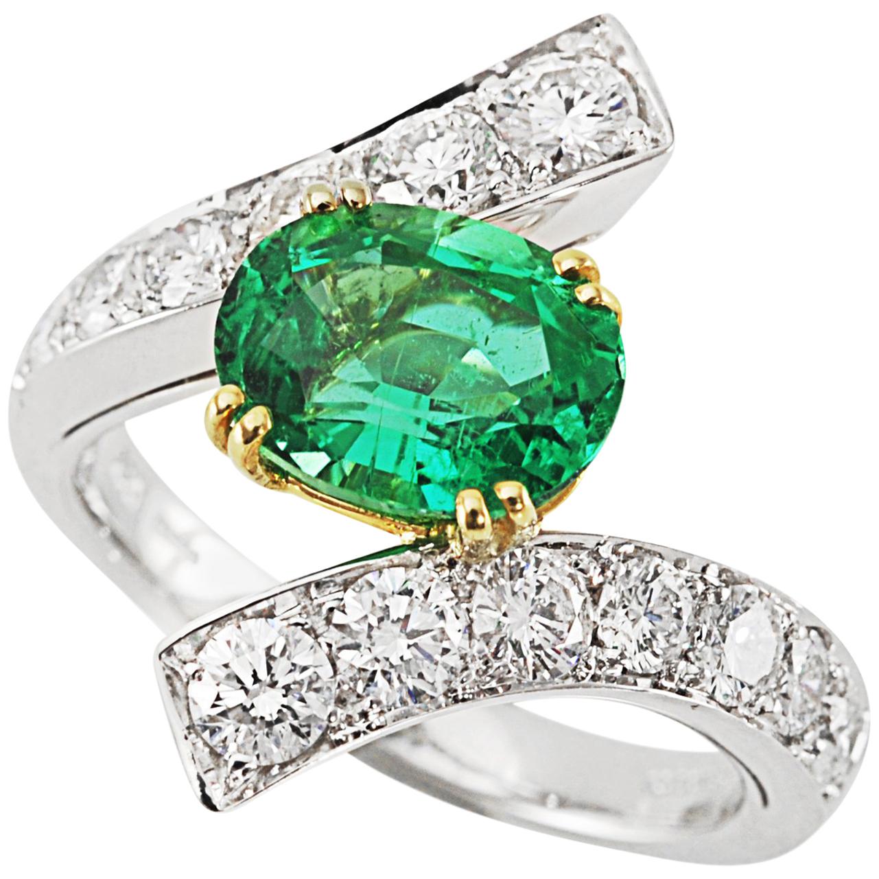 Picchiotti 18 Karat White and Yellow Gold Fashion Ring with Diamonds and Emerald For Sale