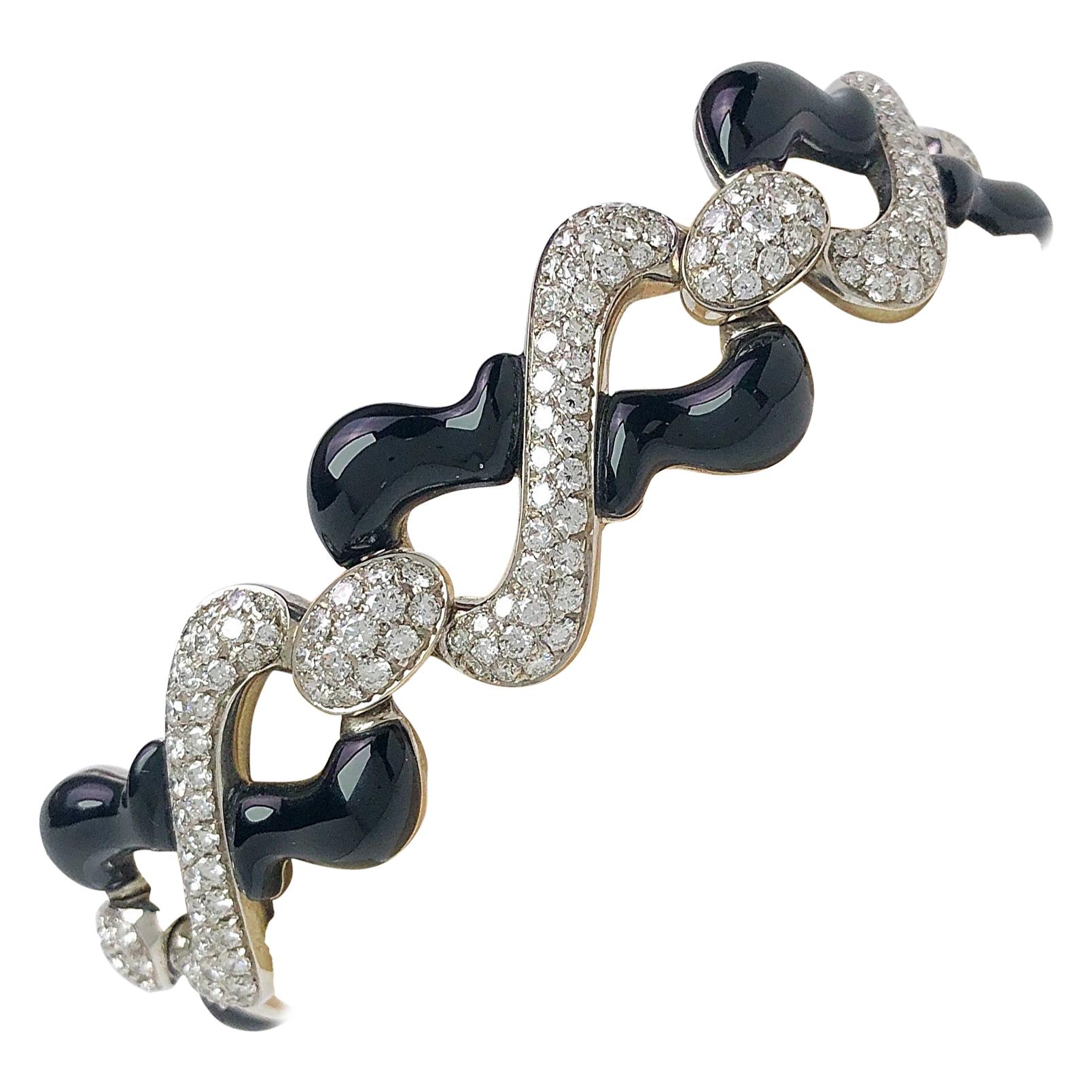 Picchiotti Bracelet en or blanc 18 carats, diamants de 7,32 carats et onyx noir en vente