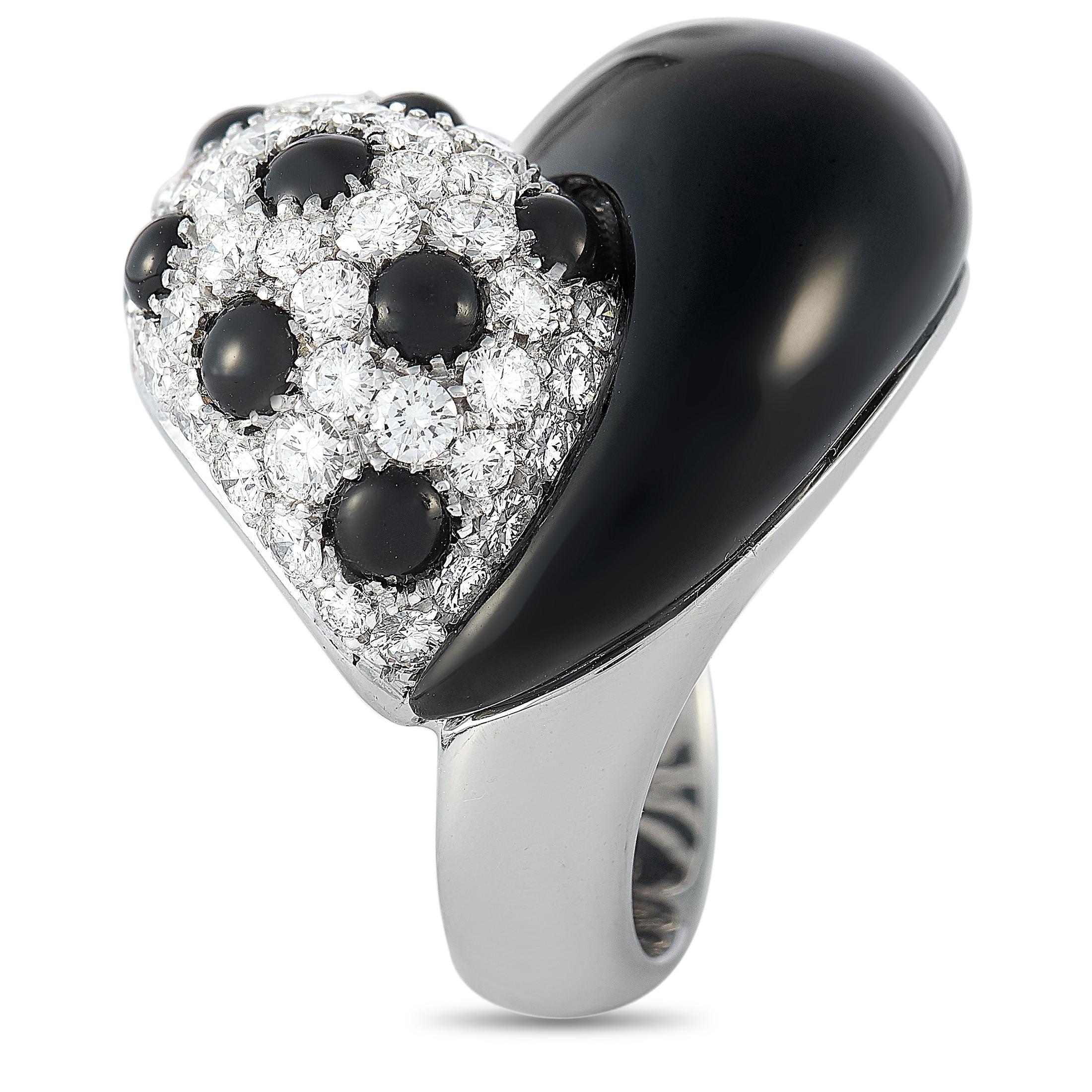 This Picchiotti cocktail ring is made of 18K white gold and embellished with onyx stones and a total of 2.18 carats of diamonds. The ring weighs 15.3 grams and boasts band thickness of 4 mm and top height of 8 mm, while top dimensions measure 22 by