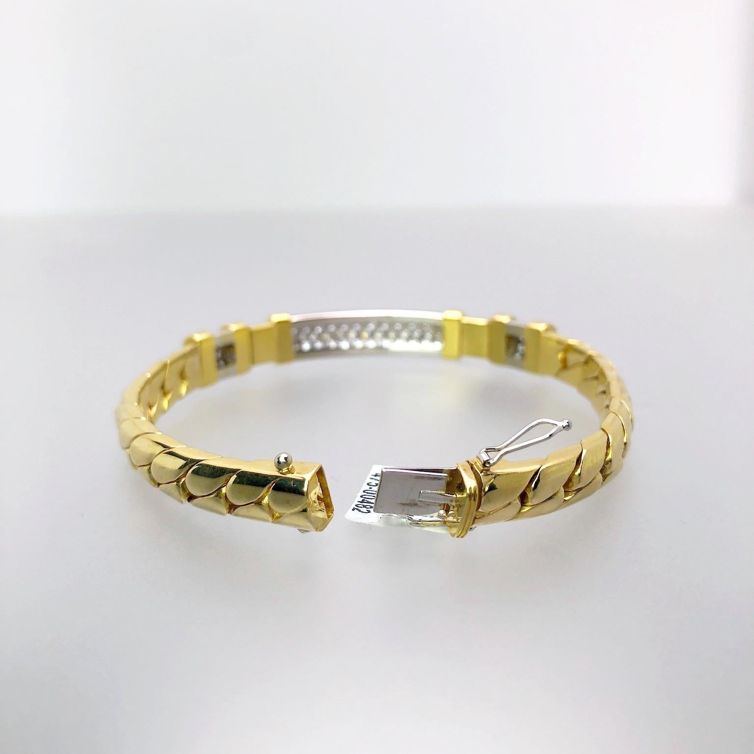 Picchiotti 18 Karat Gold, 2.42 Carat Diamond and Sapphire Gourmette Bracelet For Sale 3