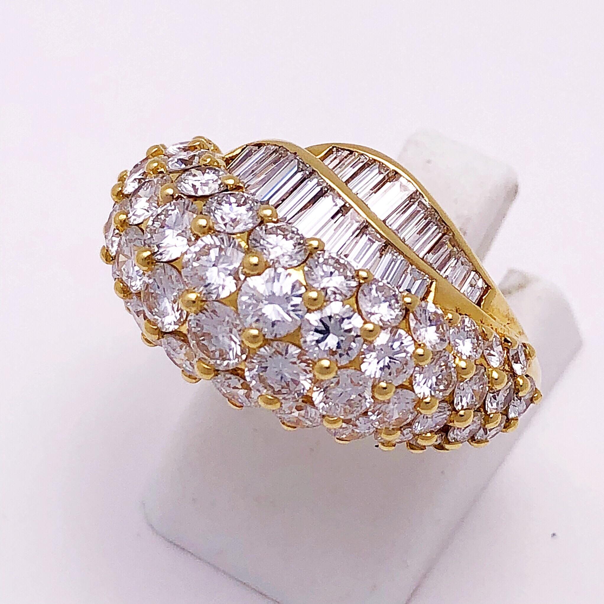 Contemporary Picchiotti 18 Karat Yellow Gold and 3.87 Carat Diamond Cocktail Ring For Sale