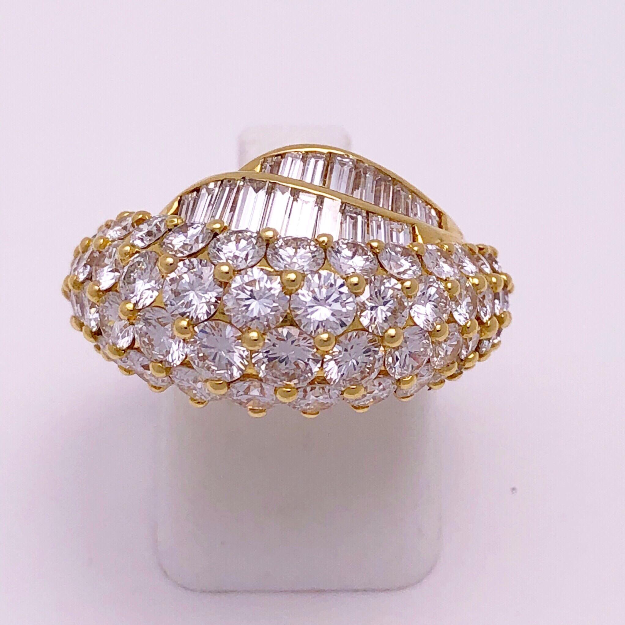 Women's or Men's Picchiotti 18 Karat Yellow Gold and 3.87 Carat Diamond Cocktail Ring For Sale