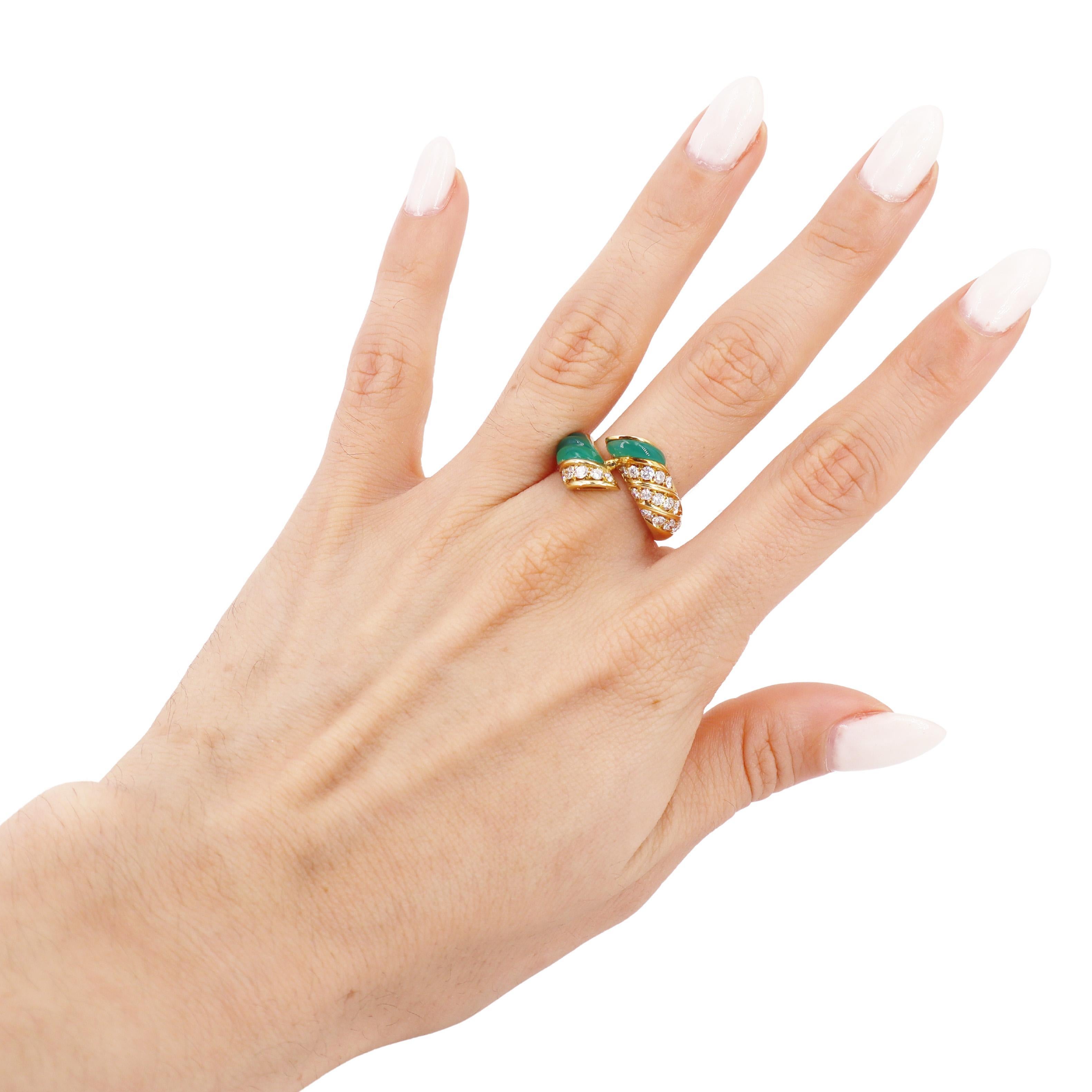 Introducing a breathtaking statement cocktail ring, expertly crafted by the renowned jewelry house of Picchiotti in Valenza, Italy. This exquisite piece is made from 18kt yellow gold, radiating a rich and warm glow that enhances its luxurious