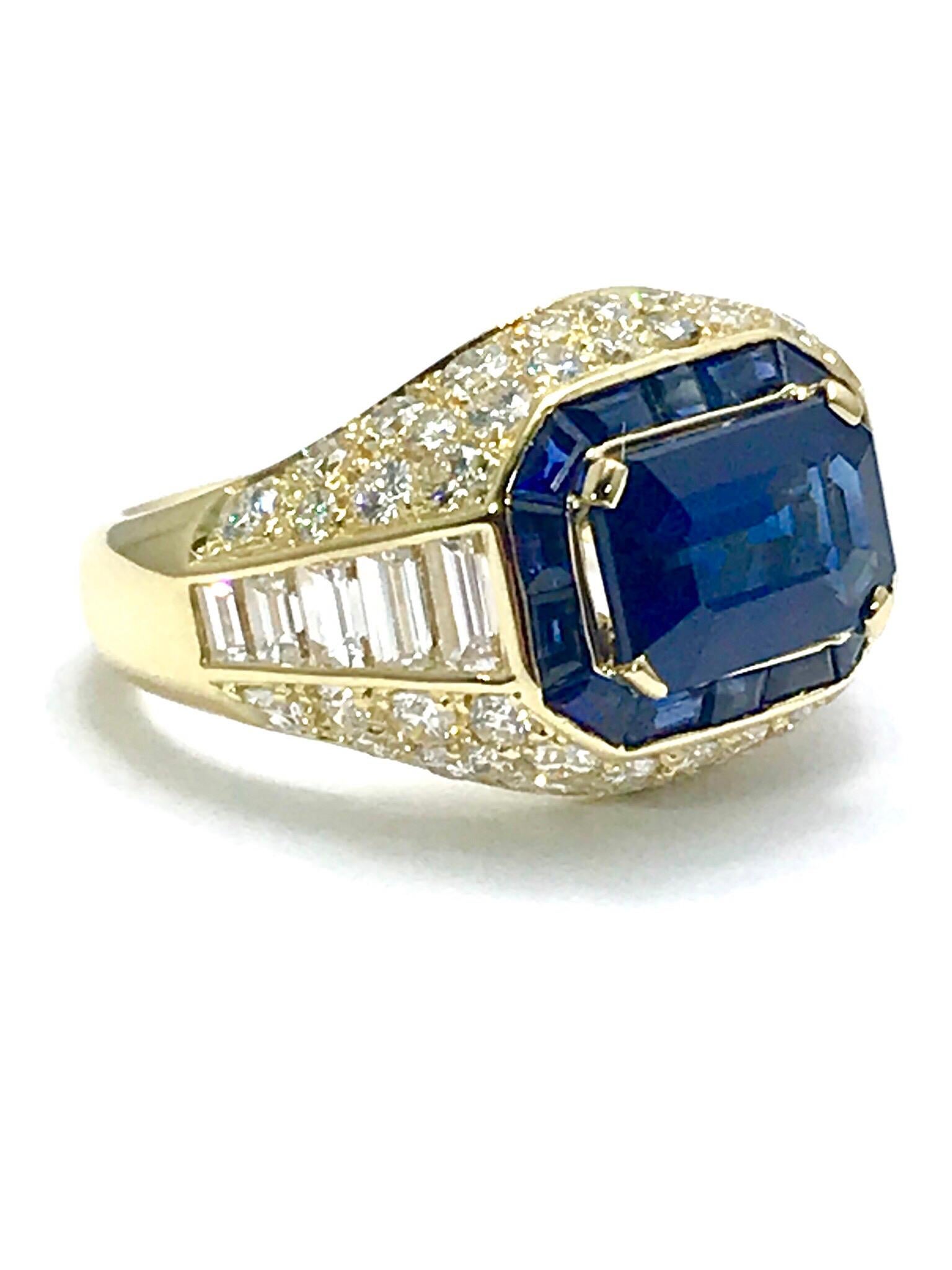 Picchiotti 2.48 Carat Emerald Cut Sapphire and Diamond Yellow Gold Ring In Excellent Condition In Chevy Chase, MD