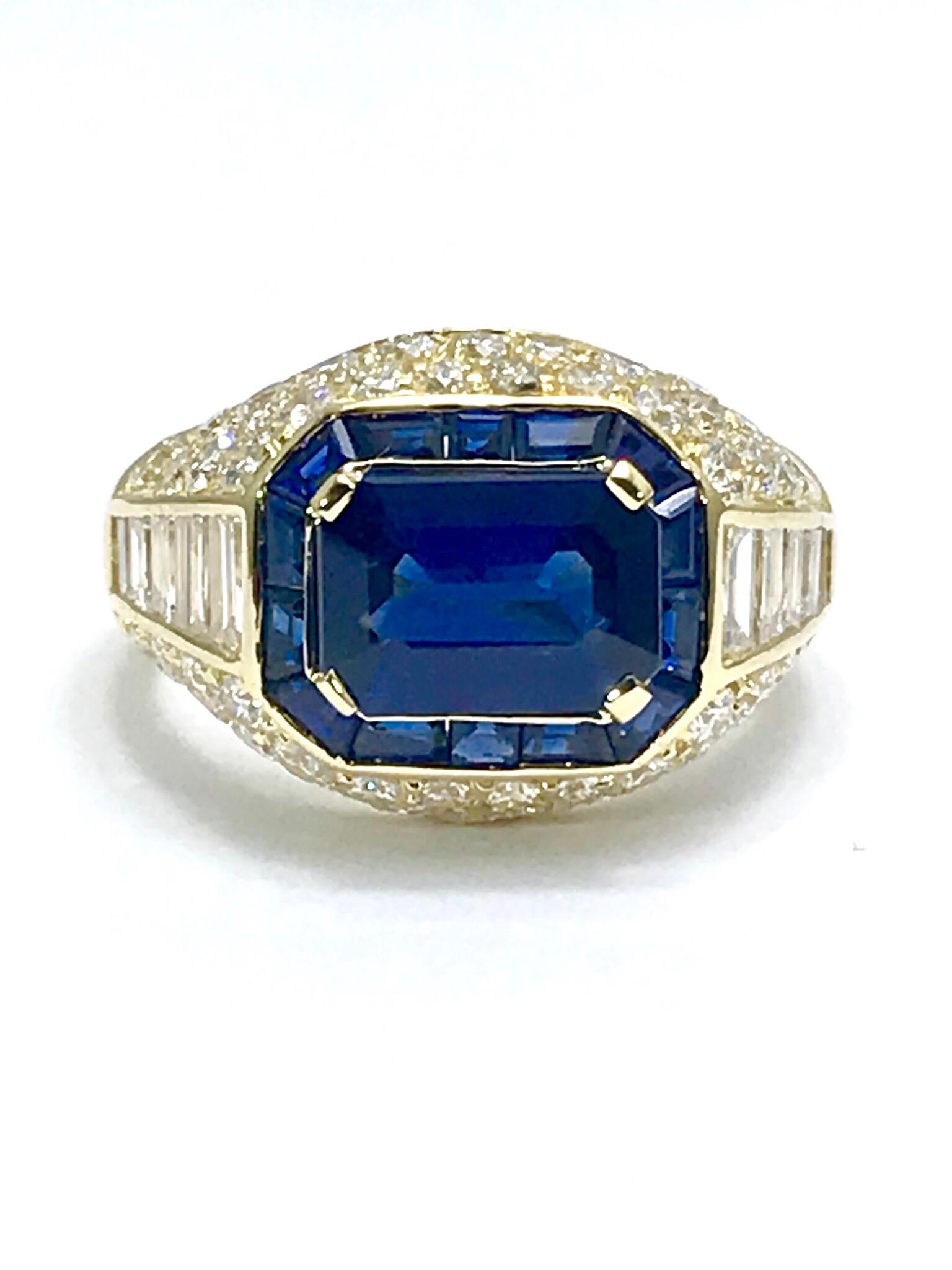 Picchiotti 2.48 Carat Emerald Cut Sapphire and Diamond Yellow Gold Ring 4