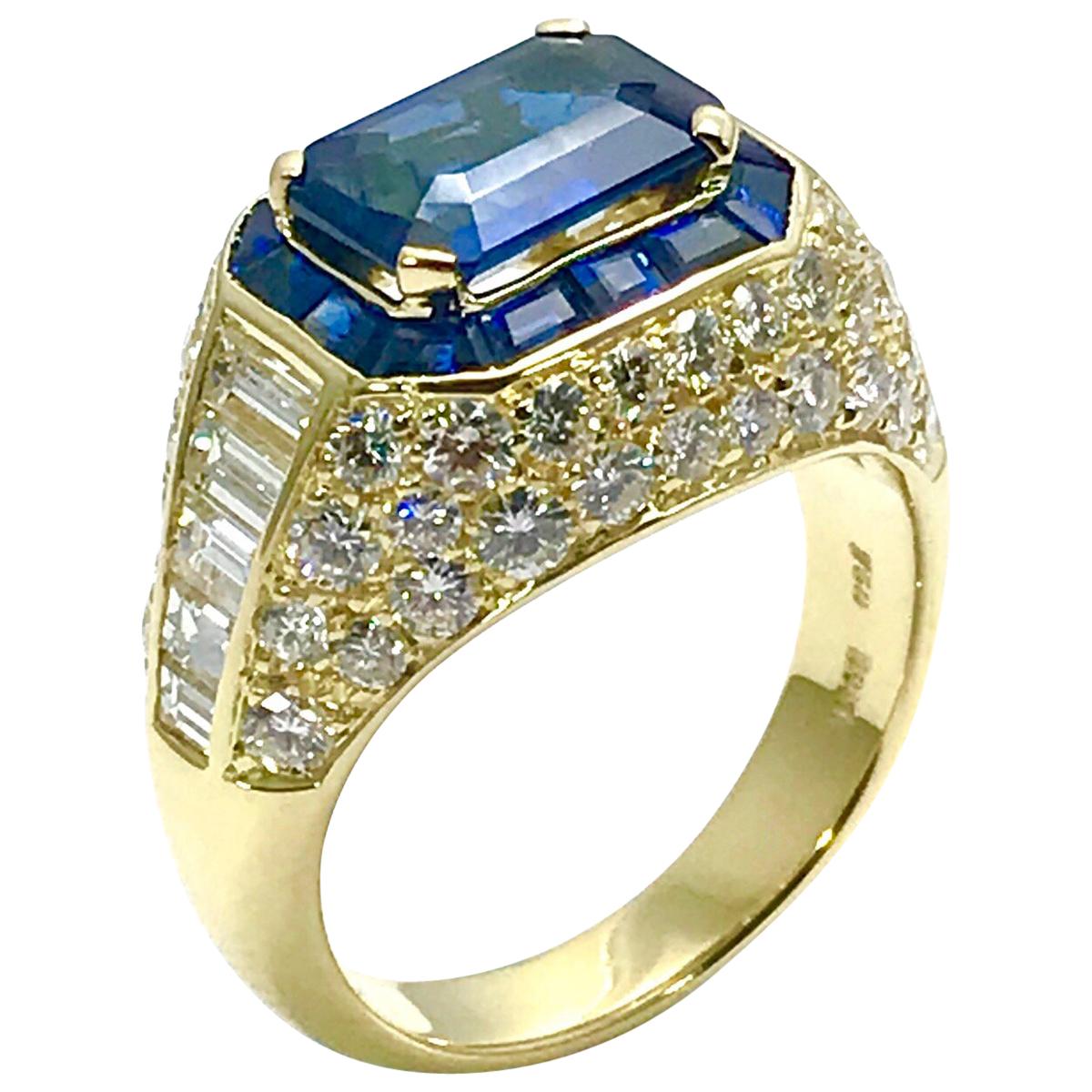 Picchiotti 2.48 Carat Emerald Cut Sapphire and Diamond Yellow Gold Ring