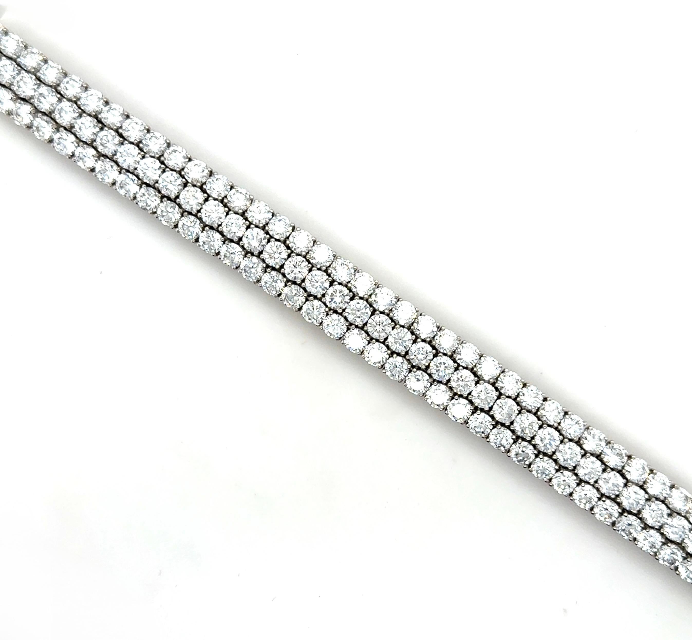 Picchiotti, Bracciale in platino e diamanti da 28,20 carati In condizioni ottime a Chicago, IL