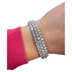 Picchiotti, bracelet en platine et diamants de 28,20 carats