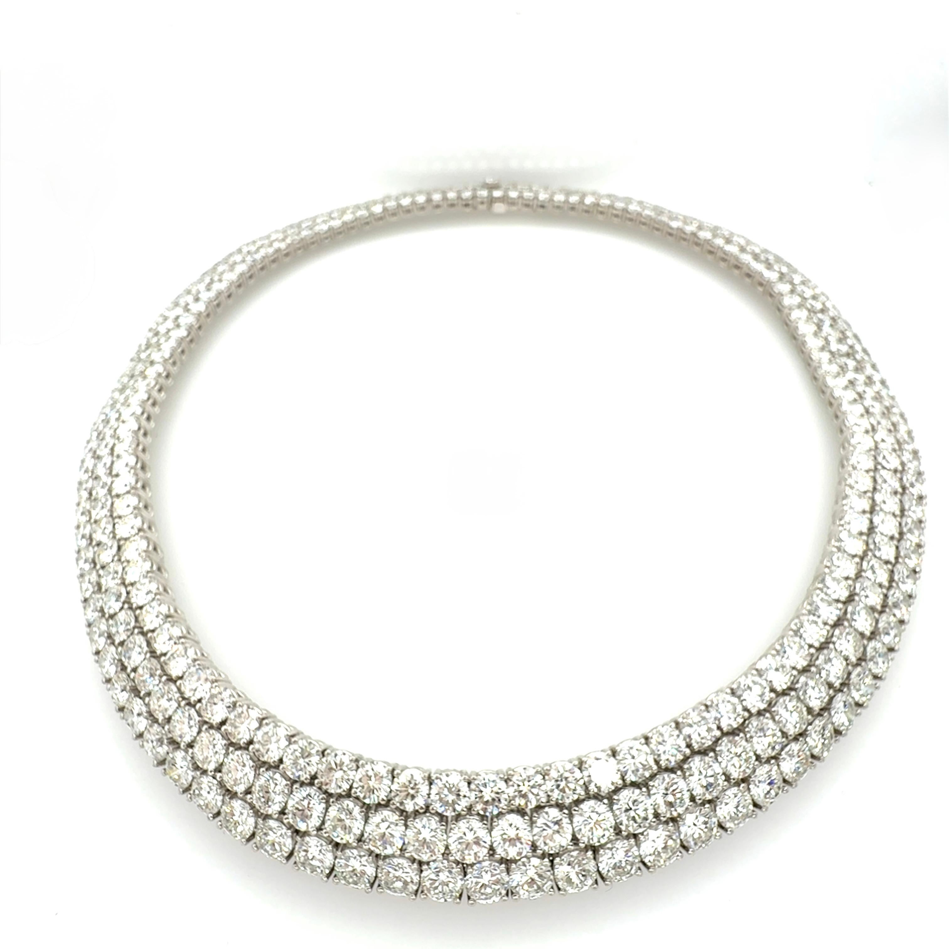 da uomo o donna Picchiotti, collana di platino e diamanti da 60 carati in vendita
