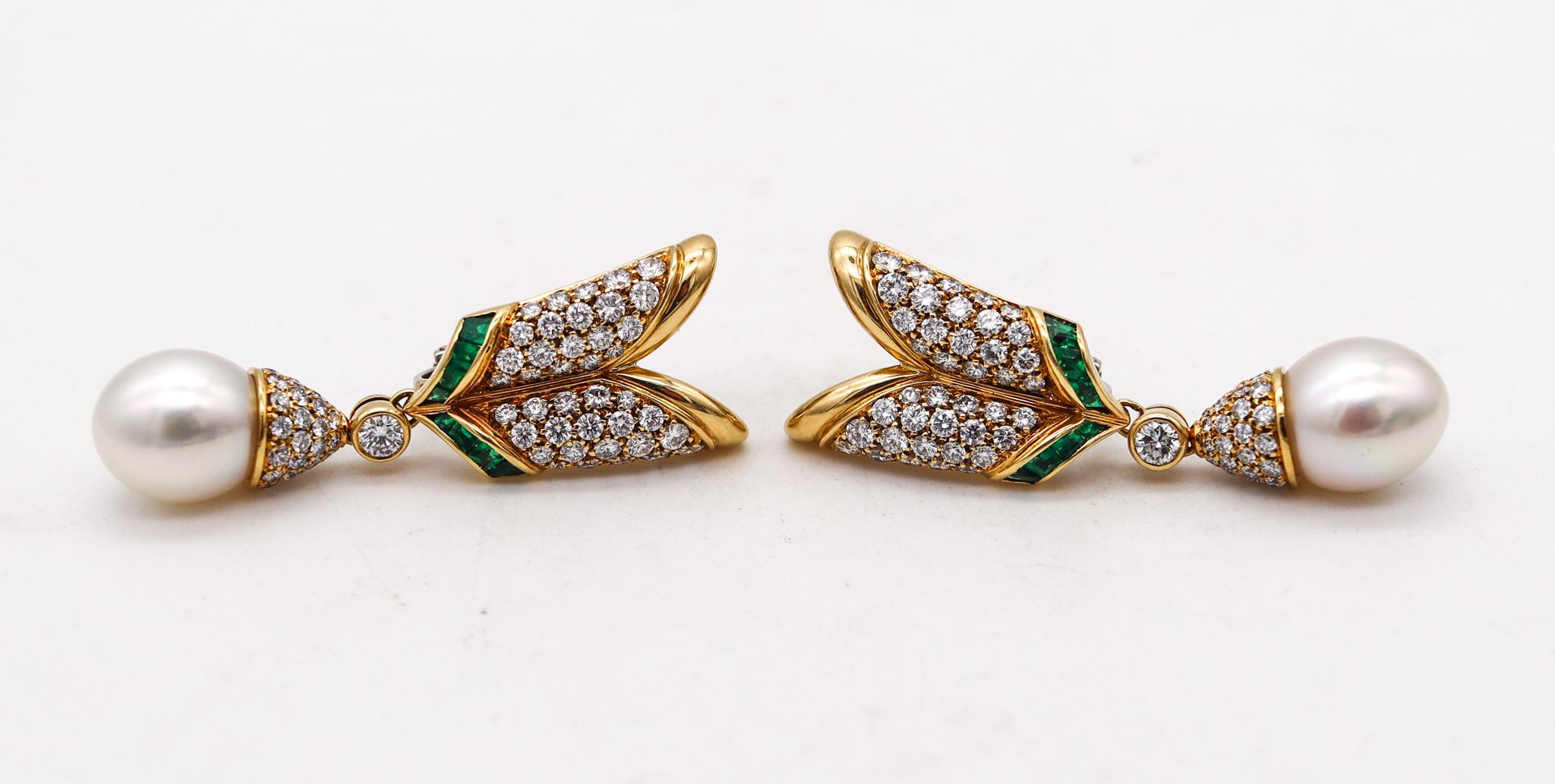 Modern Picchiotti Dangle Drop Pearls Earrings 18Kt Gold 4.07 Ctw Diamonds And Emeralds For Sale