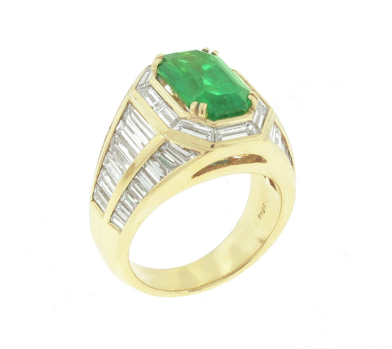 Modern Picchiotti Emerald and Diamond Gold Ring