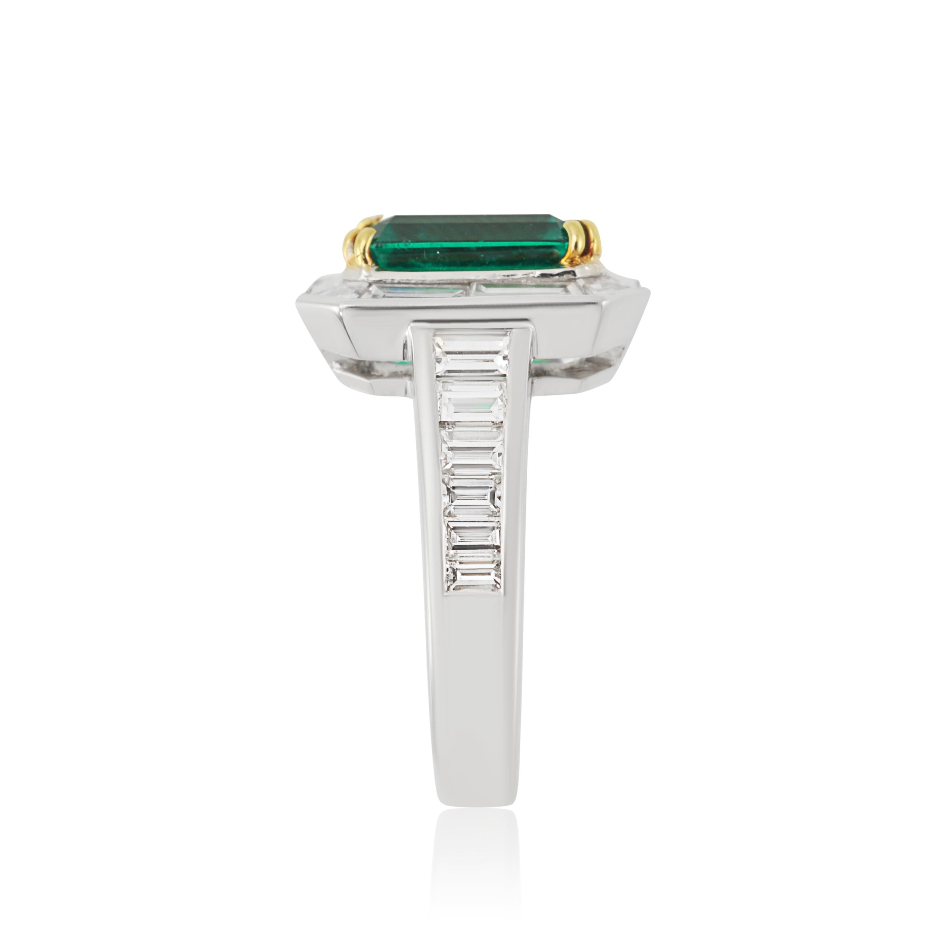 Contemporary Picchiotti Platinum Ring, Diamond and Gubelin Report 2.62 Octagonal Emerald For Sale