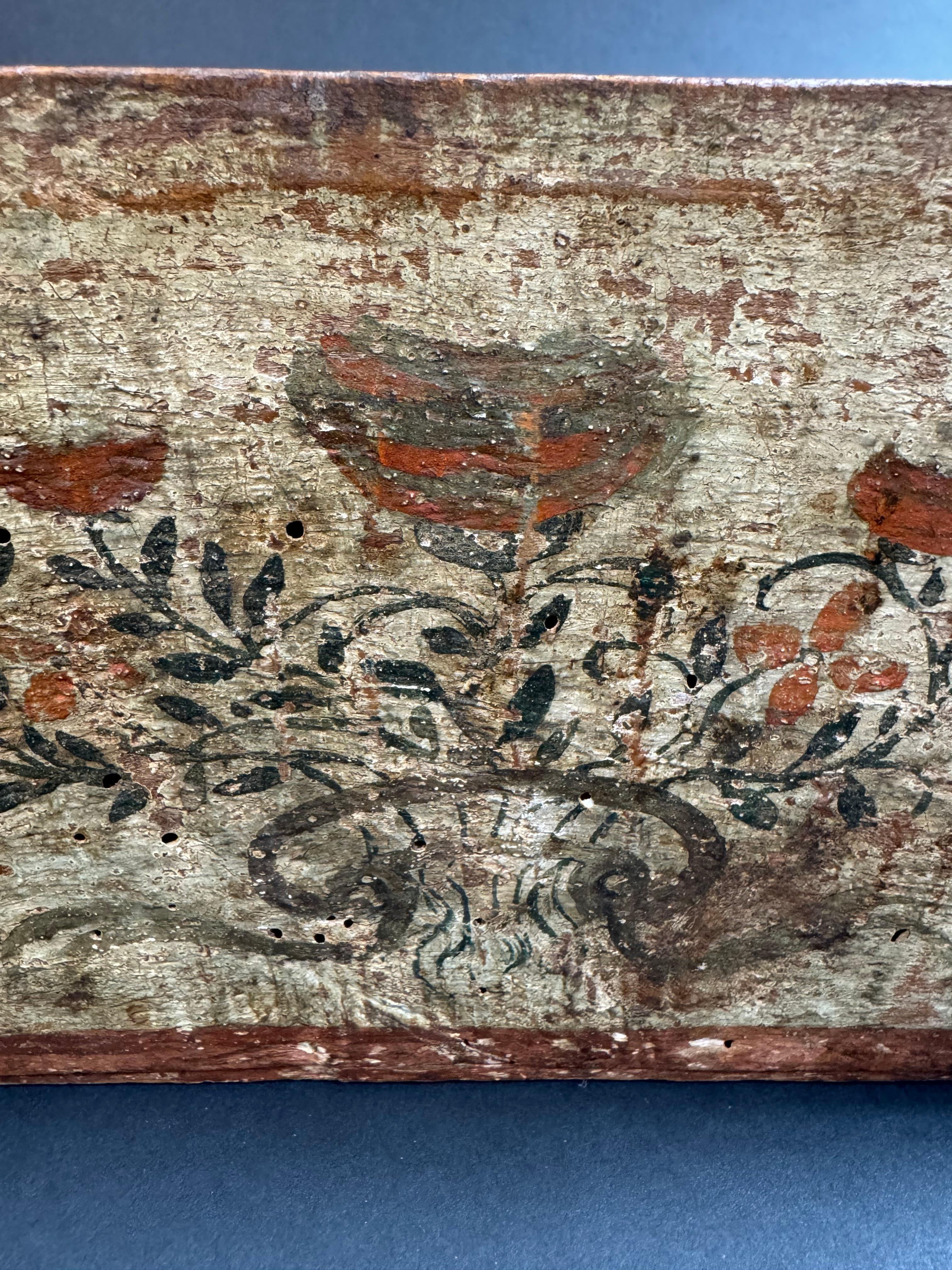 Piccola cassetta in legno dipinta - Puglia XVIII secolo en vente 7