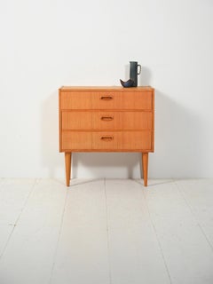Small Scandinavian oak chest of drawers