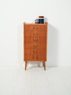 Petite commode scandinave en teck des années 1950