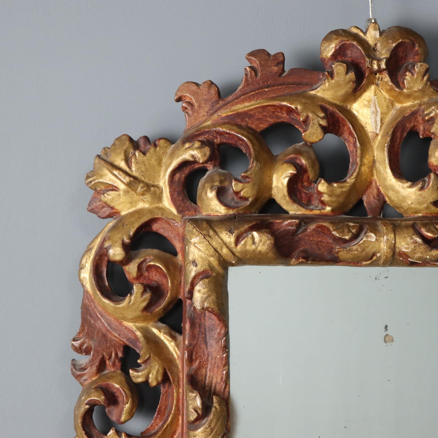 Small Baroque Frame Italy 17th Century In Fair Condition For Sale In Milano, IT