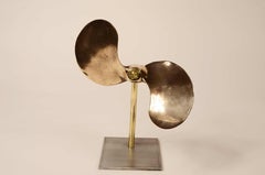 Piccola elica bipala in bronzo, manifattura inglese degli anni trenta