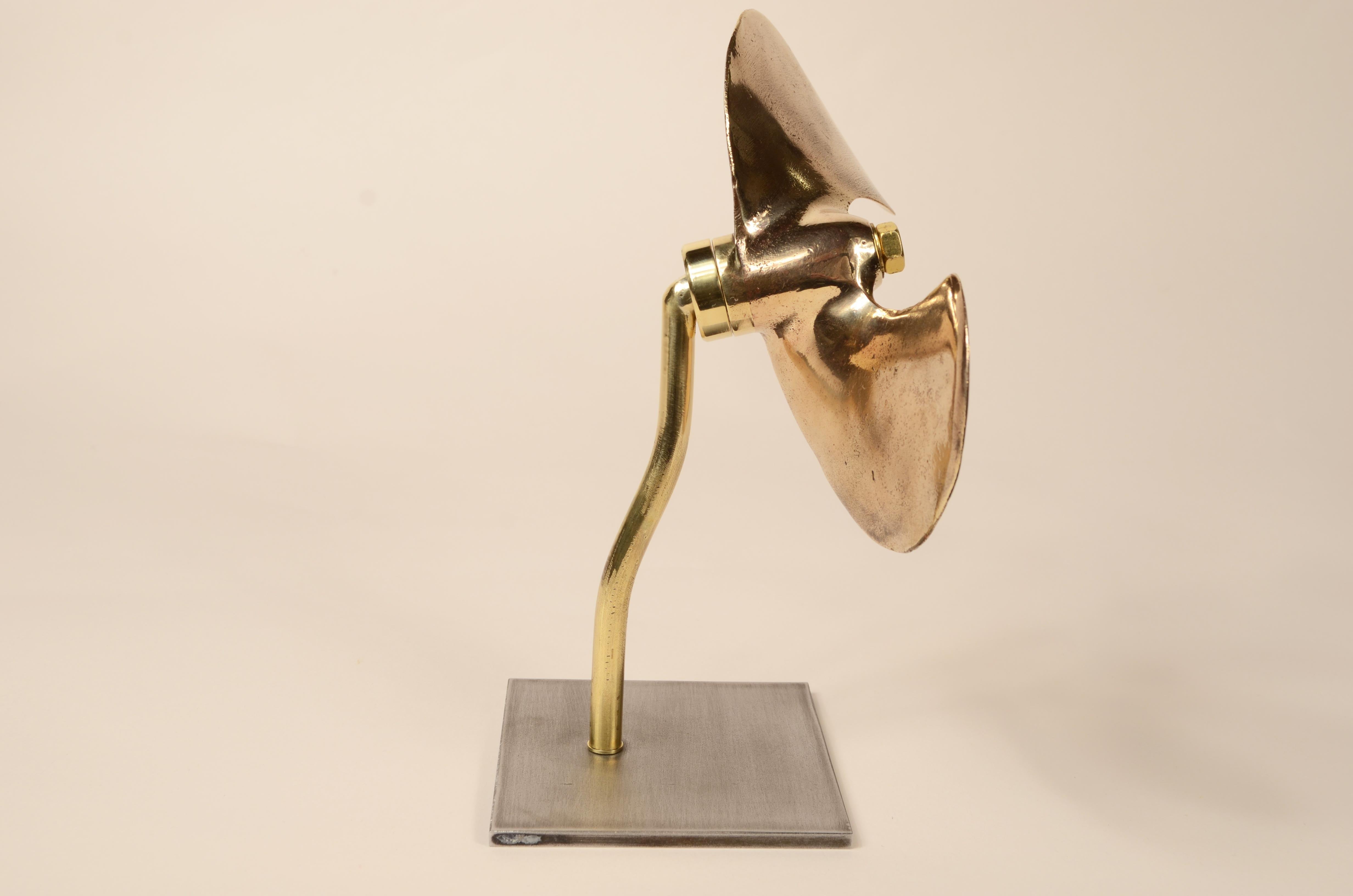Small propeller  bronze bipalas, British manufacture of the 1930s For Sale 2