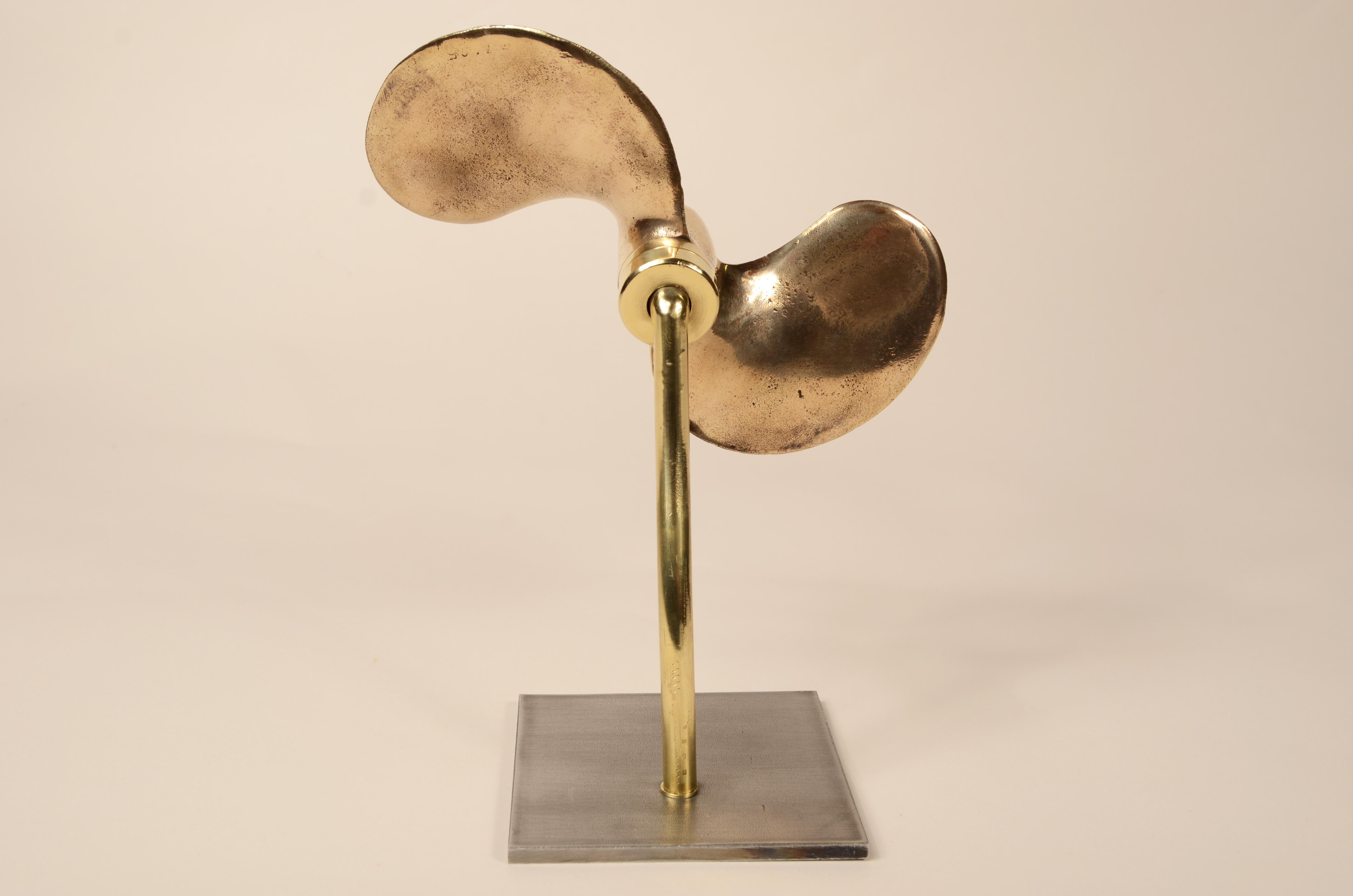 Small propeller  bronze bipalas, British manufacture of the 1930s For Sale 3