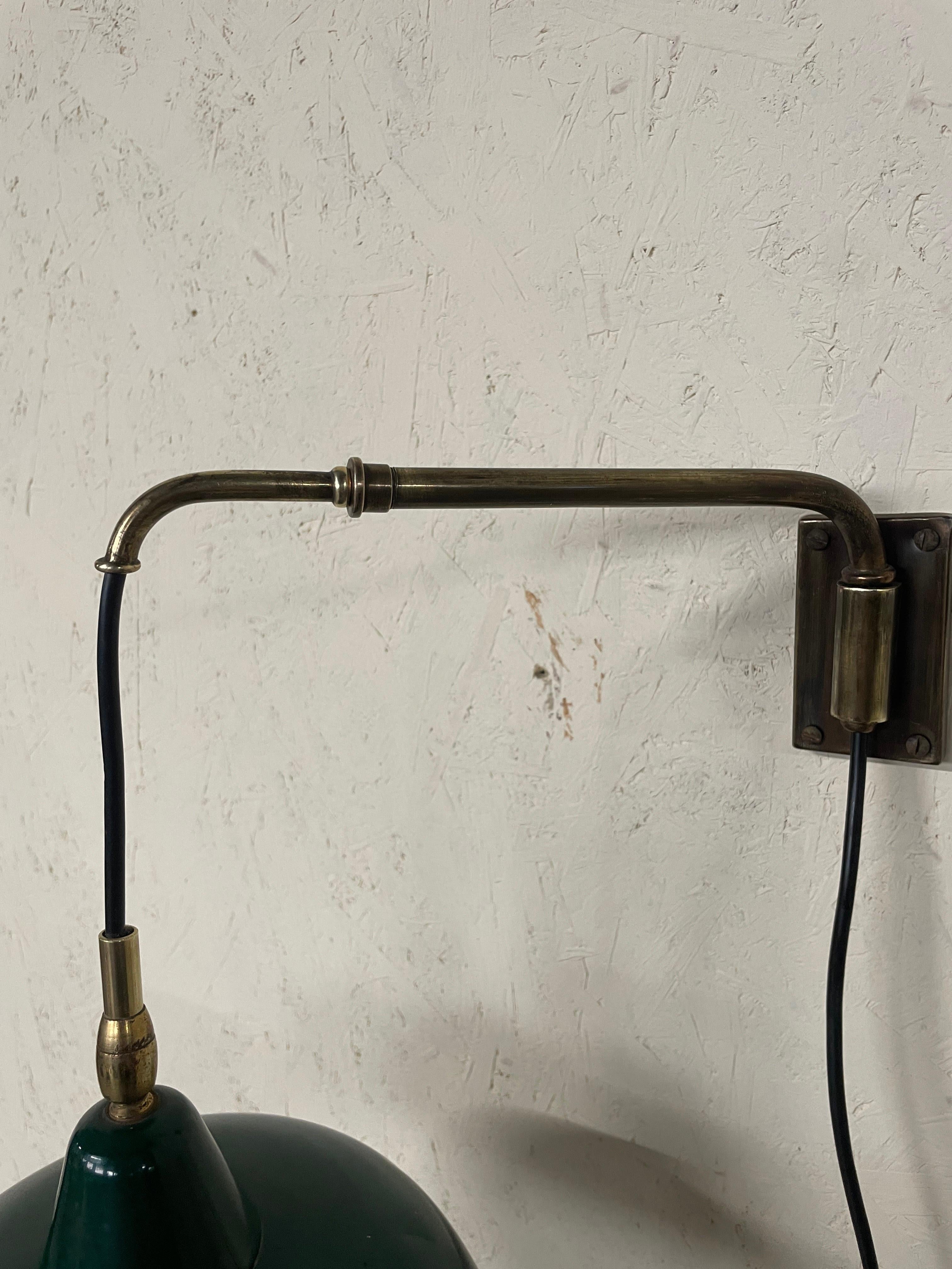 Aplique pequeño con brazo extensible, años 40-50 en venta 11