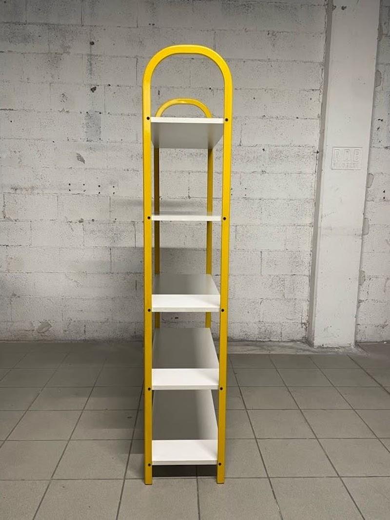 Metallo Piccola libreria anni '80 in vendita
