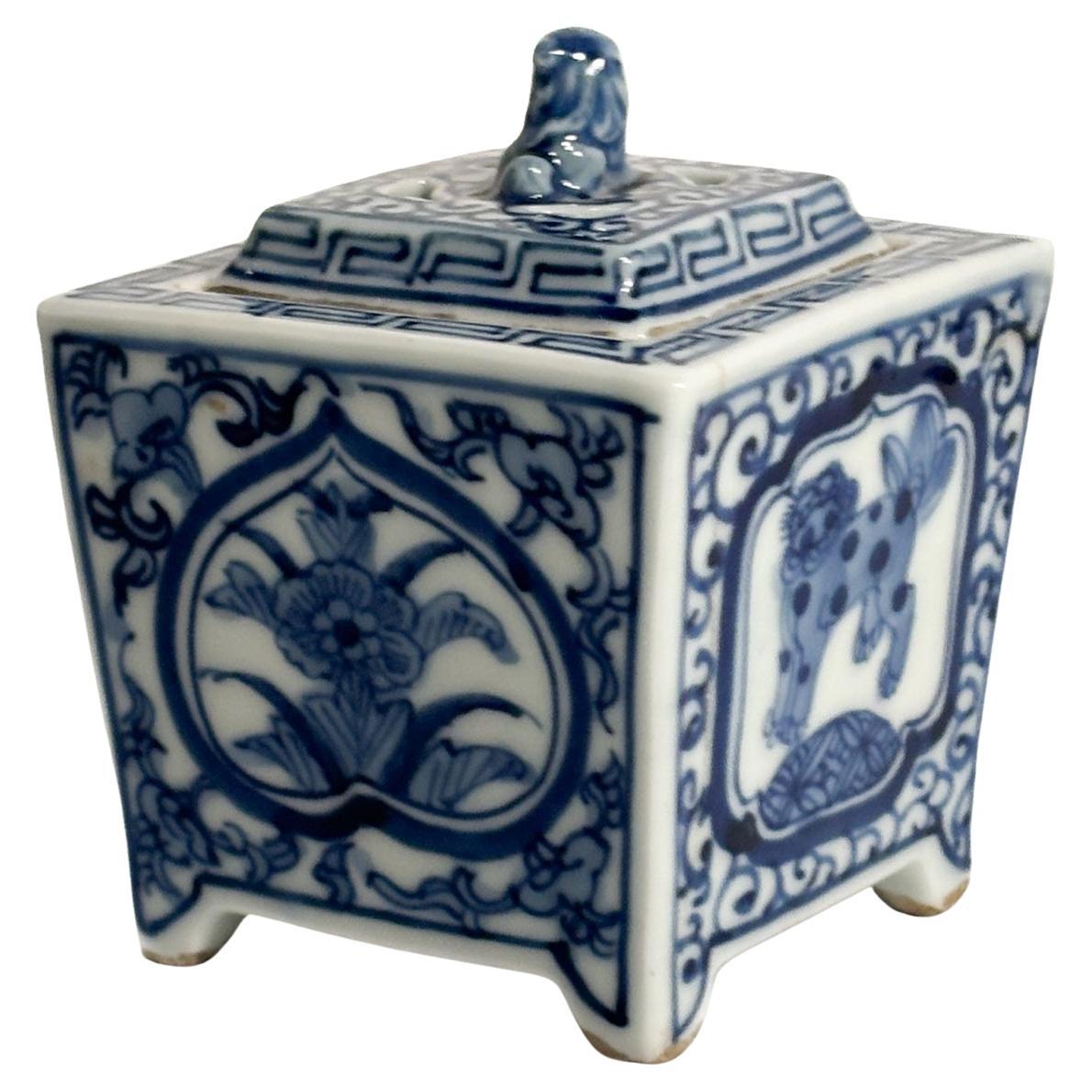 Small Hand Painted Chinese Porcelain Potiche 1950s