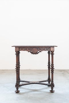 Small Louis XIV style desk - 19th century