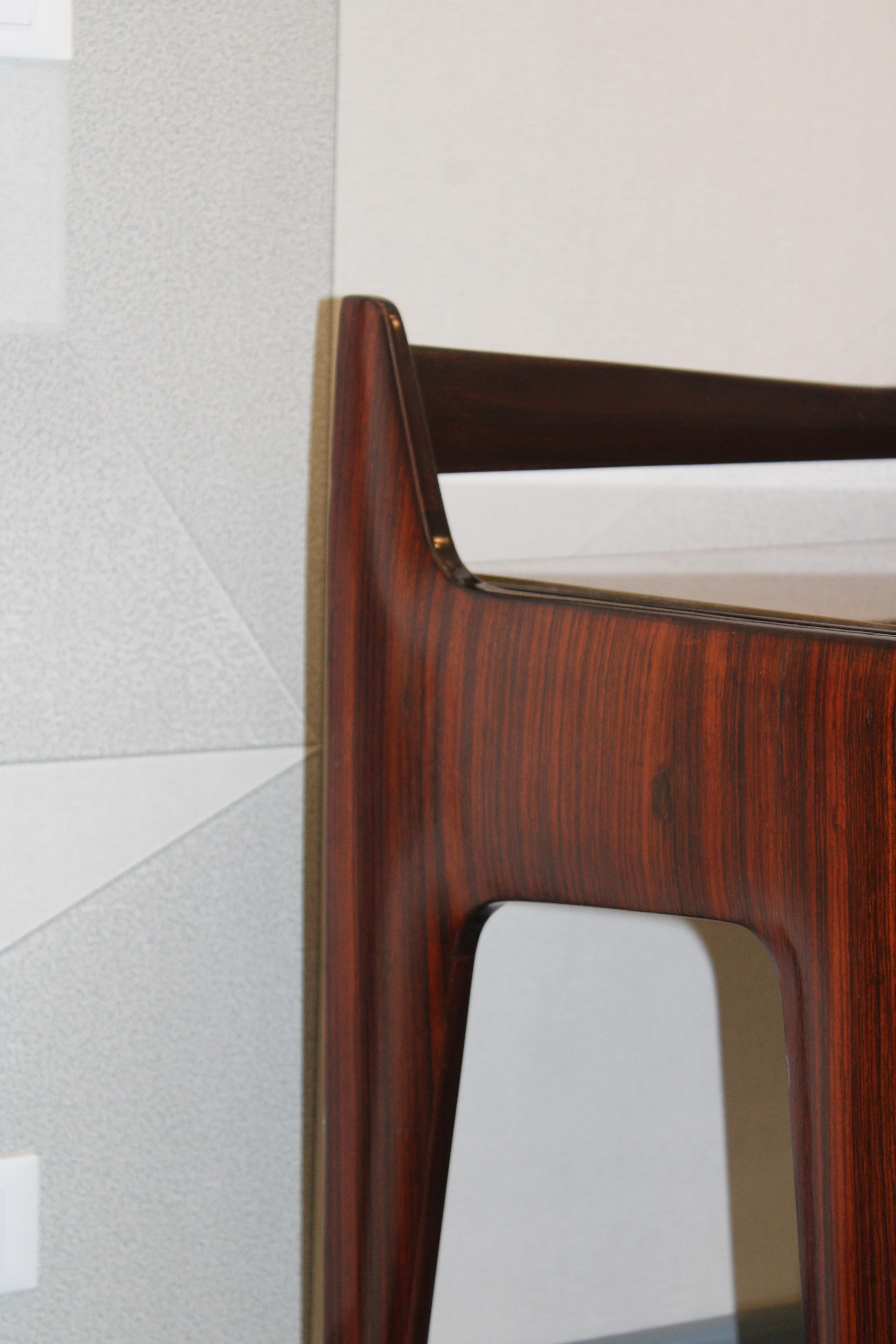 Small Writing Desk Vittorio Dassi 1950s Italy Otton Parts Gio Ponti Style In Good Condition For Sale In Palermo, Sicily