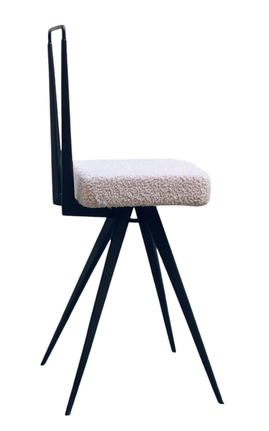 Mid-Century Modern Small Design Chair with Metal Frame and Boucle Seat, Italy 19 For Sale