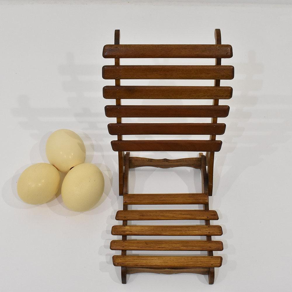 Small Folding Beach Chair, Beech Wood, Twentieth Century                    For Sale 2