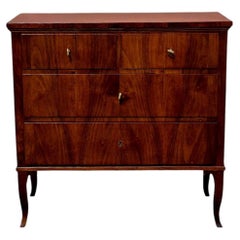 Small walnut dresser - Late 19th century - Italy