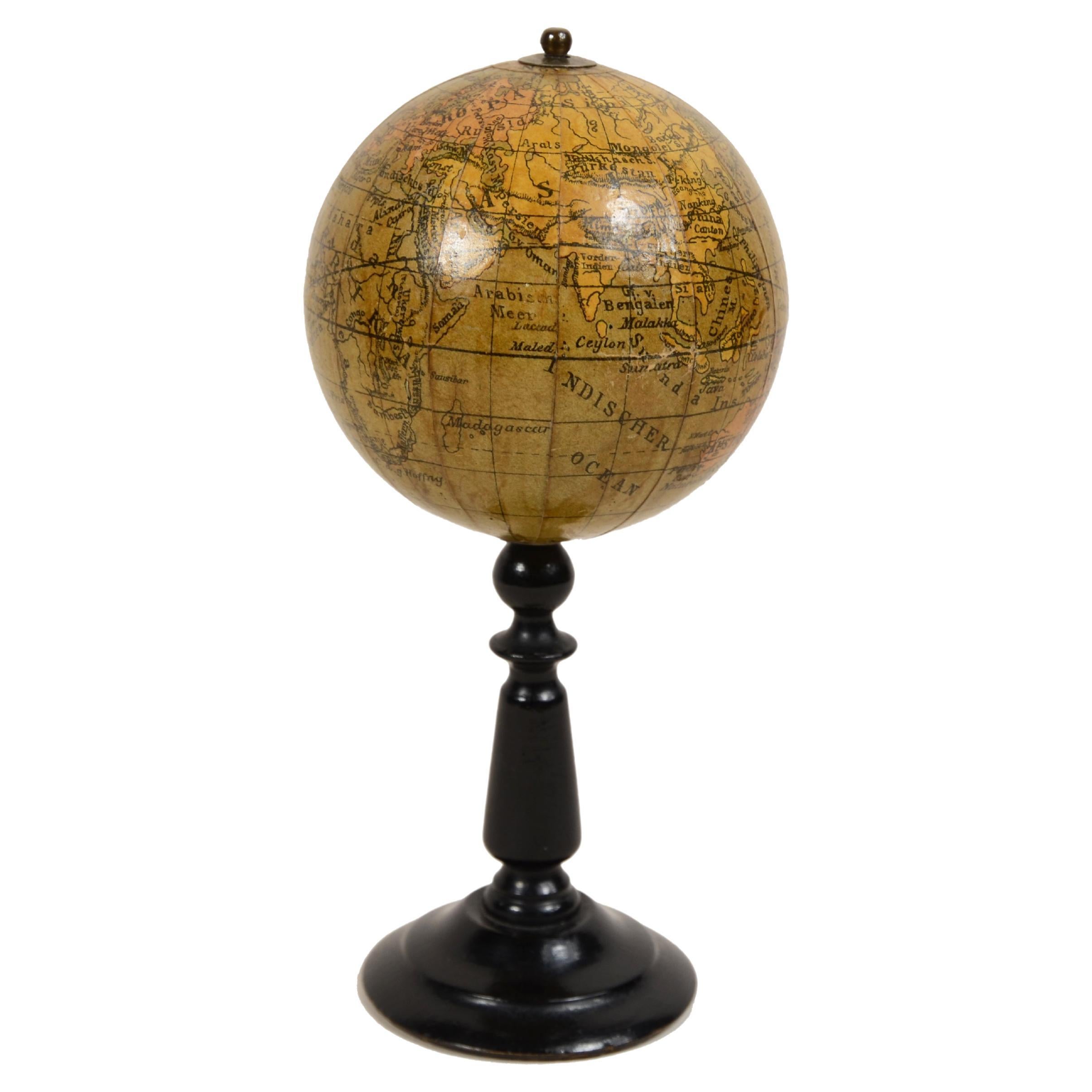 Small globe h. 6.5 of  late 1800s by cartographer Ludw. Jul. Heymann For Sale