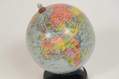 Small globe Räths Politischer Erdglobus 1950s Bakelite base