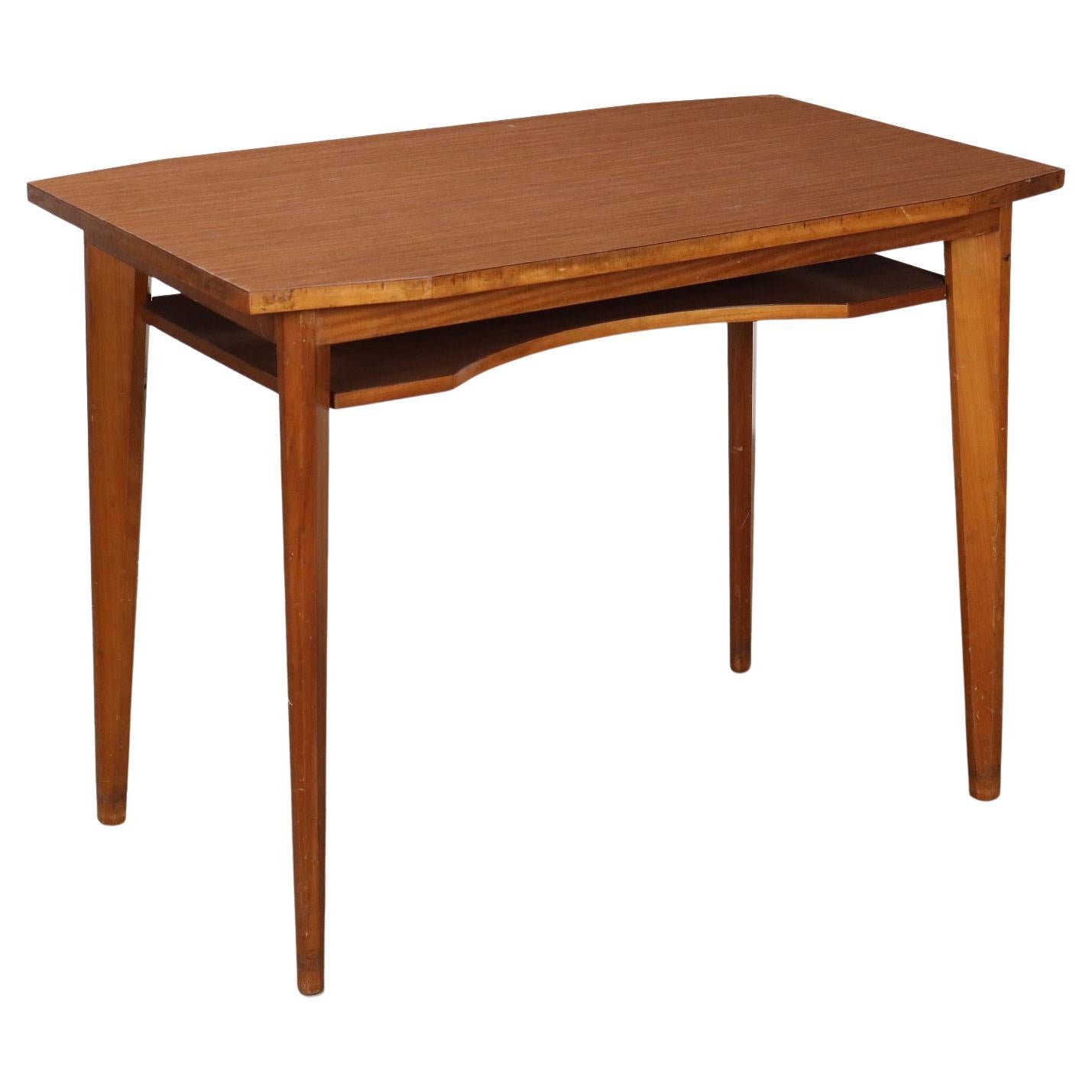 Kleiner Schreibtisch aus den 1950er Jahren