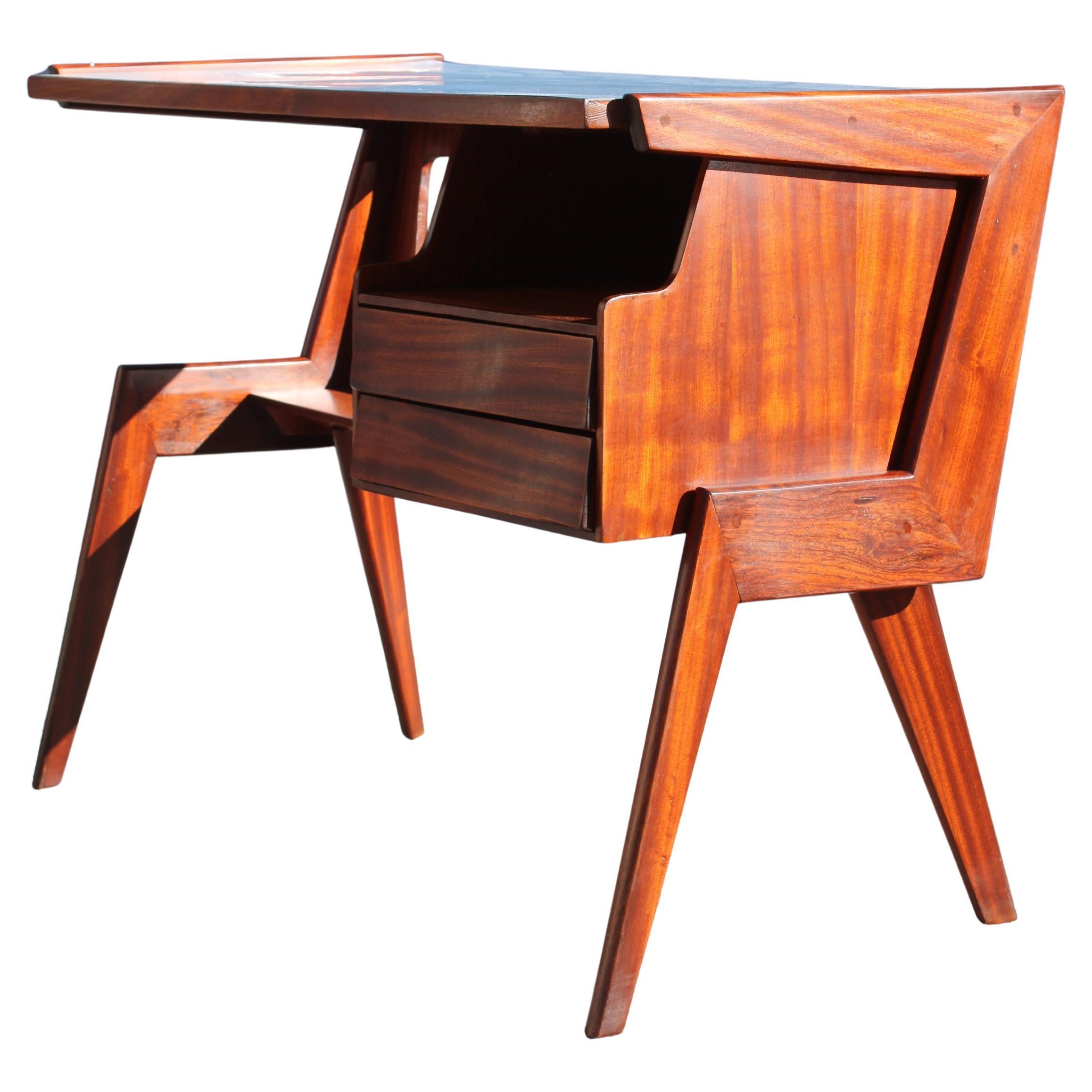 Piccolo scrittoio geometrico Vittorio Dassi in legno Laminato Blu Mid-century im Angebot