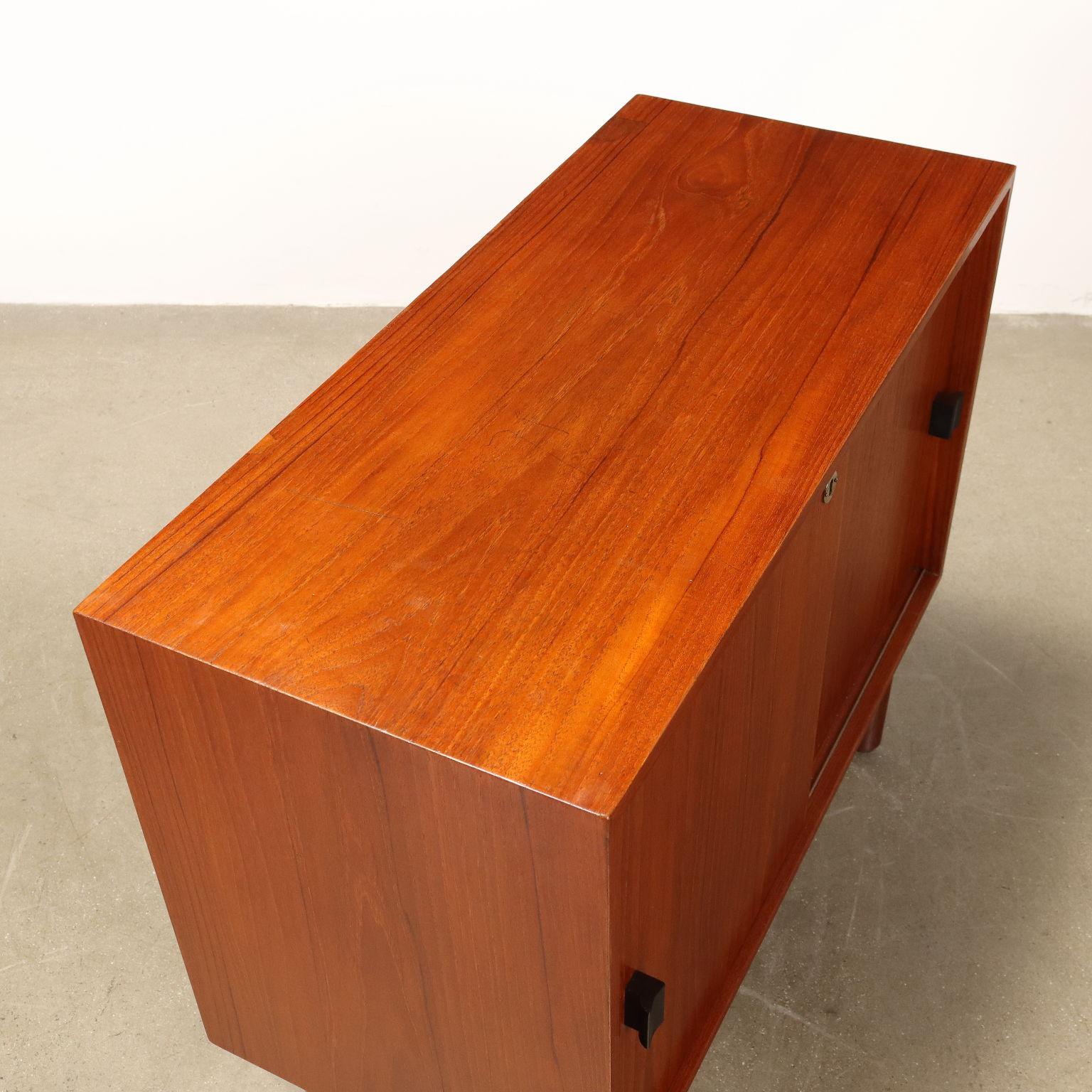 Piccolo Sideboard anni '60 Produzione Fratelli Saporiti in vendita 3