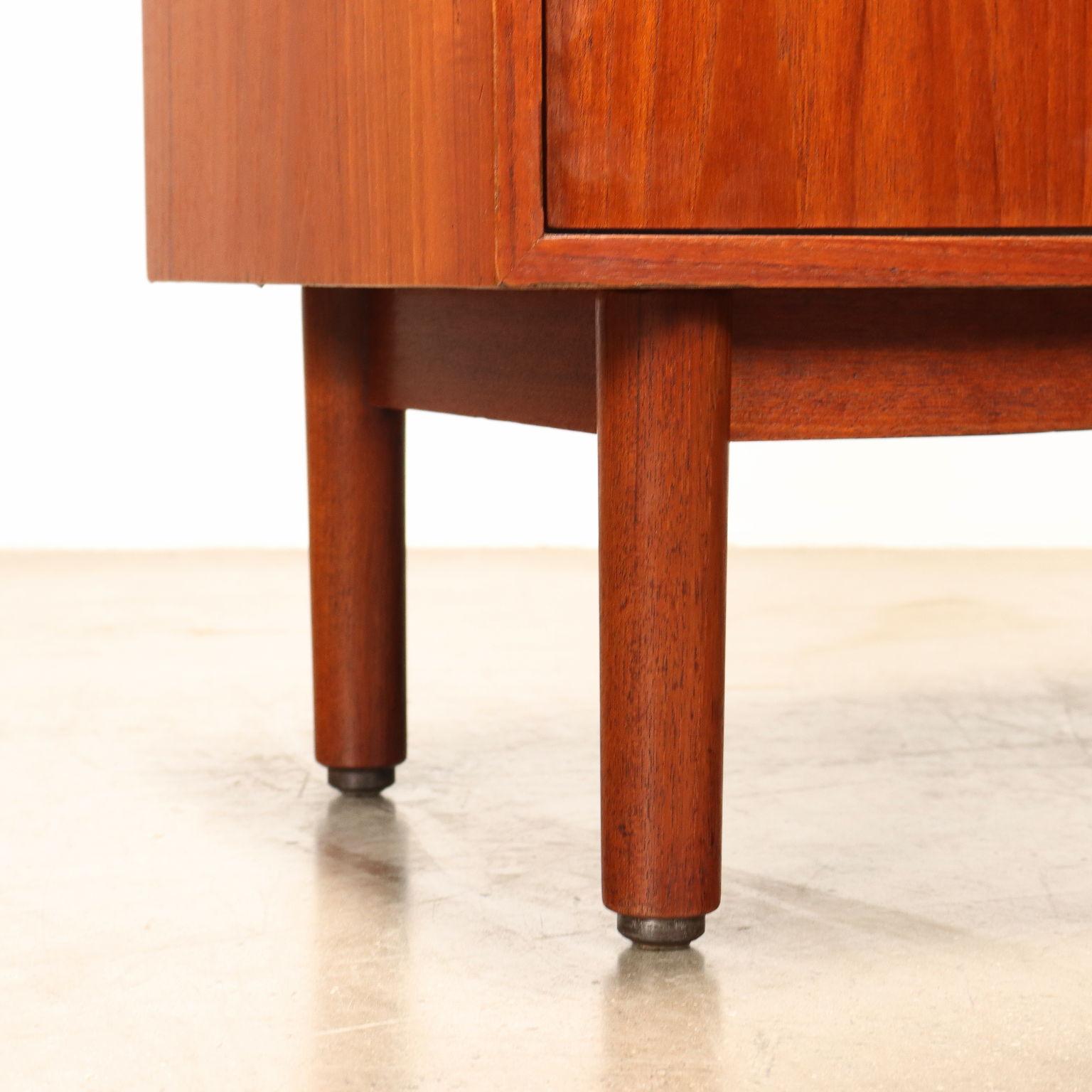 Piccolo Sideboard anni '60 Produzione Fratelli Saporiti in vendita 2