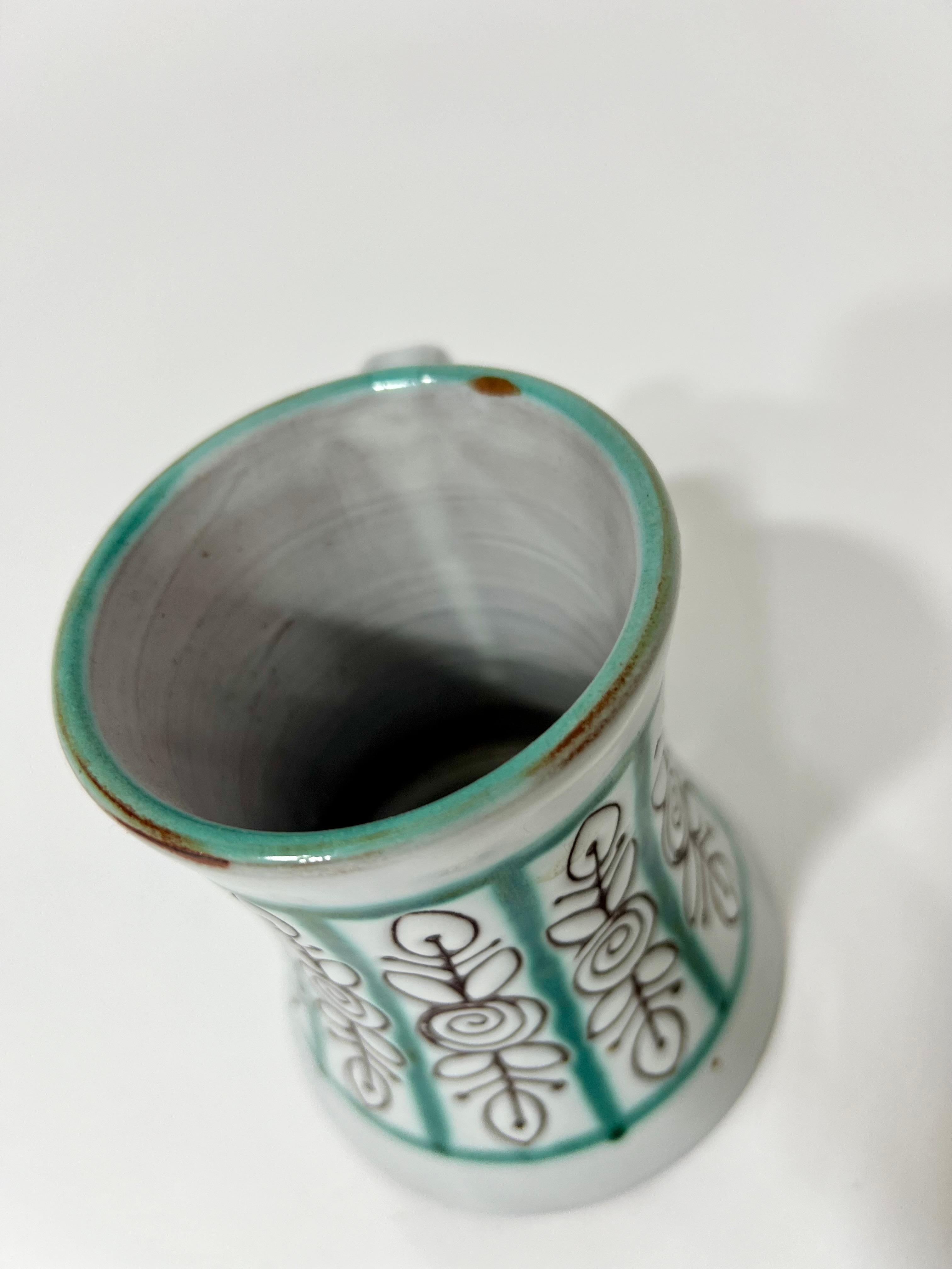 20th Century Pichet ou vase Michel Barbier en céramique, France, année 1970 For Sale