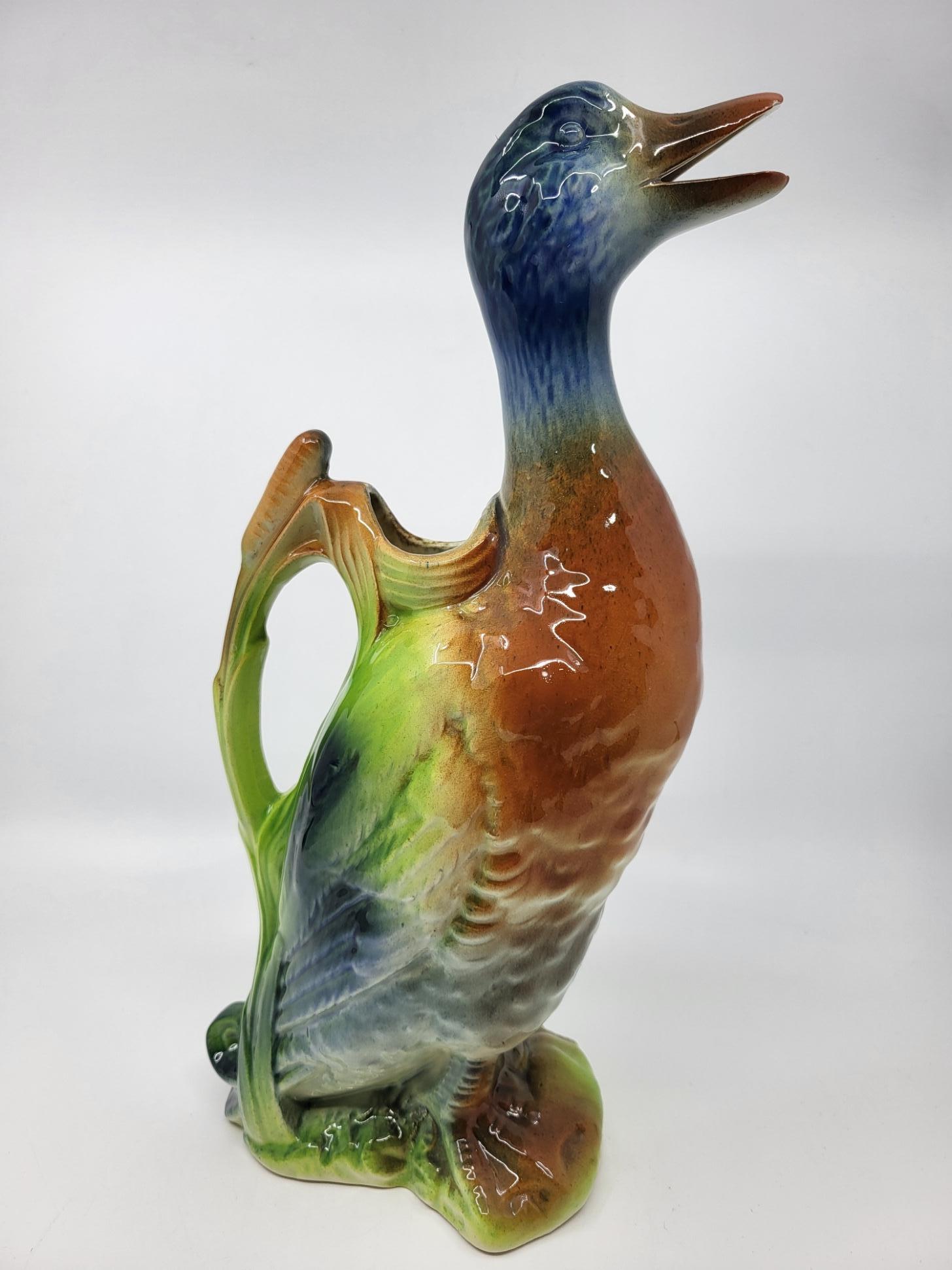 Pichet Saint Clément canard en majolique Française, design Art Nouveau 19ième In condizioni buone in vendita a London, England