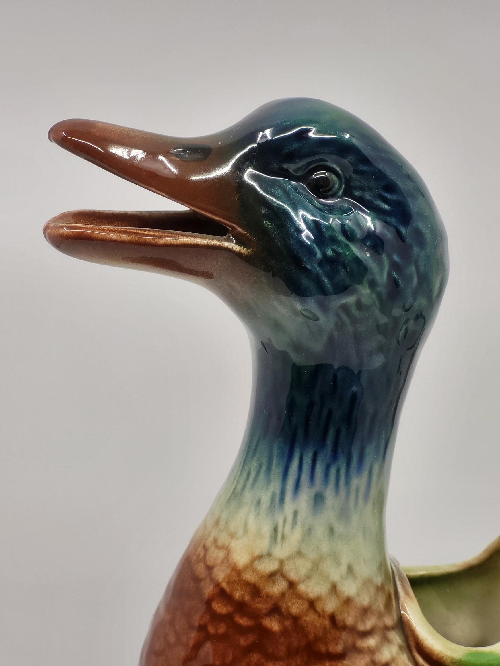 Pichet Saint Clément canard en majolique Française, design Art Nouveau 19ième 1