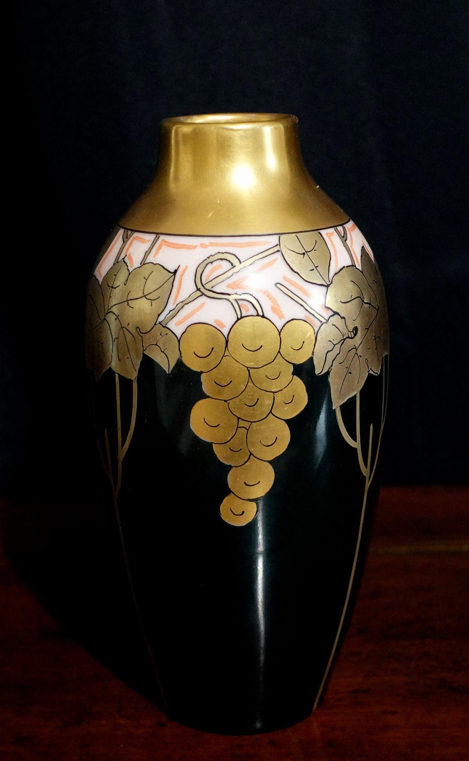 pickard vase