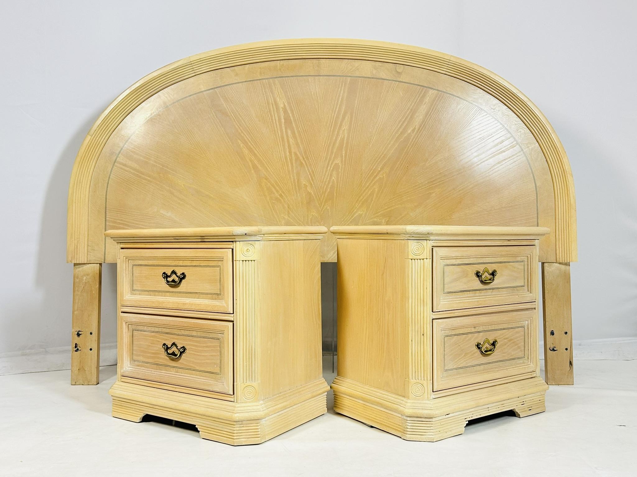 Pickled White Oak Wood Nightstands & King Size Headboard In Good Condition For Sale In Los Angeles, CA